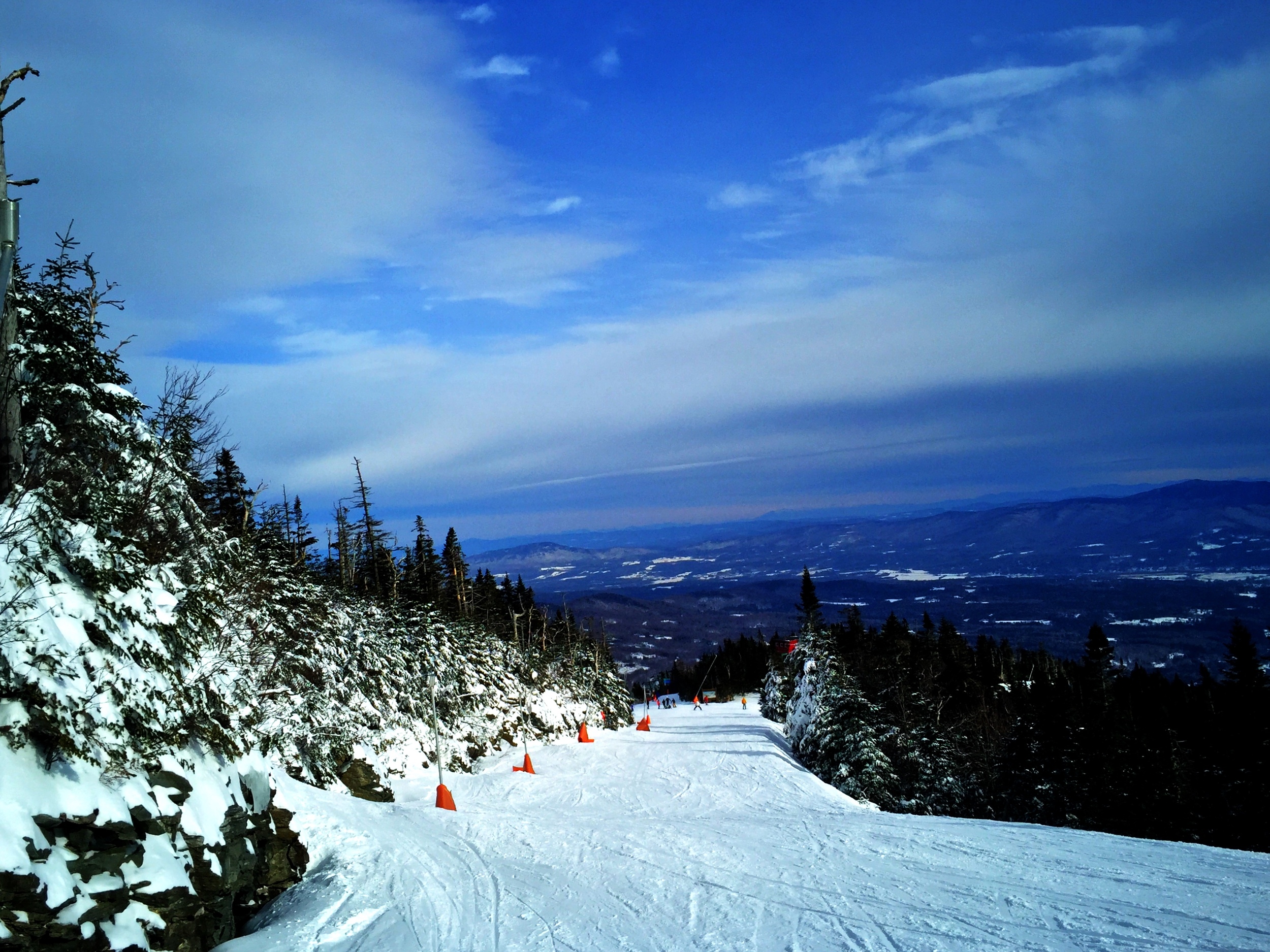 Grungy Slopes, Stowe Vermont, Stowe Mountain Lodge 15.jpg
