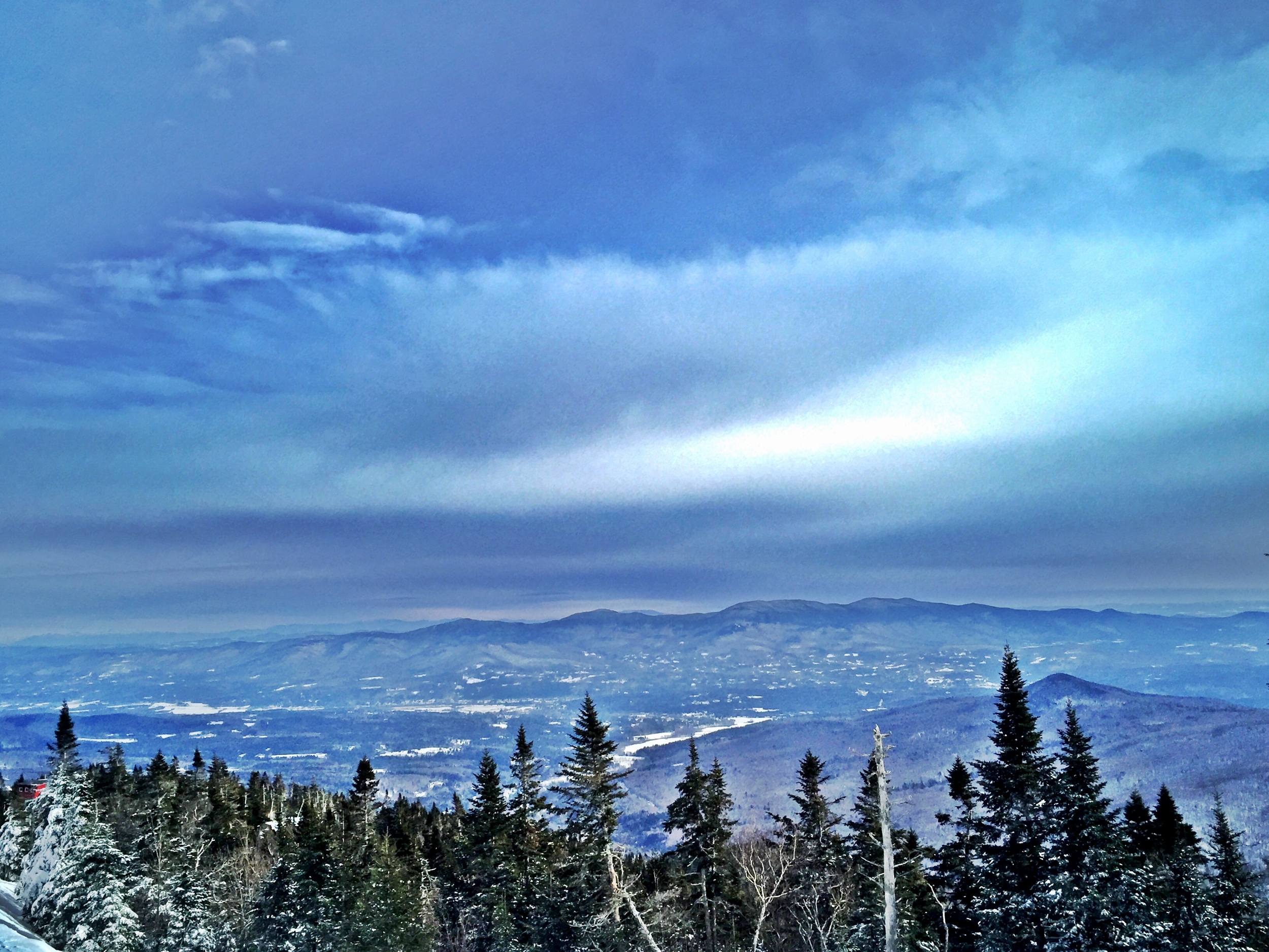 Grungy Slopes, Stowe Vermont, Stowe Mountain Lodge 18.jpg