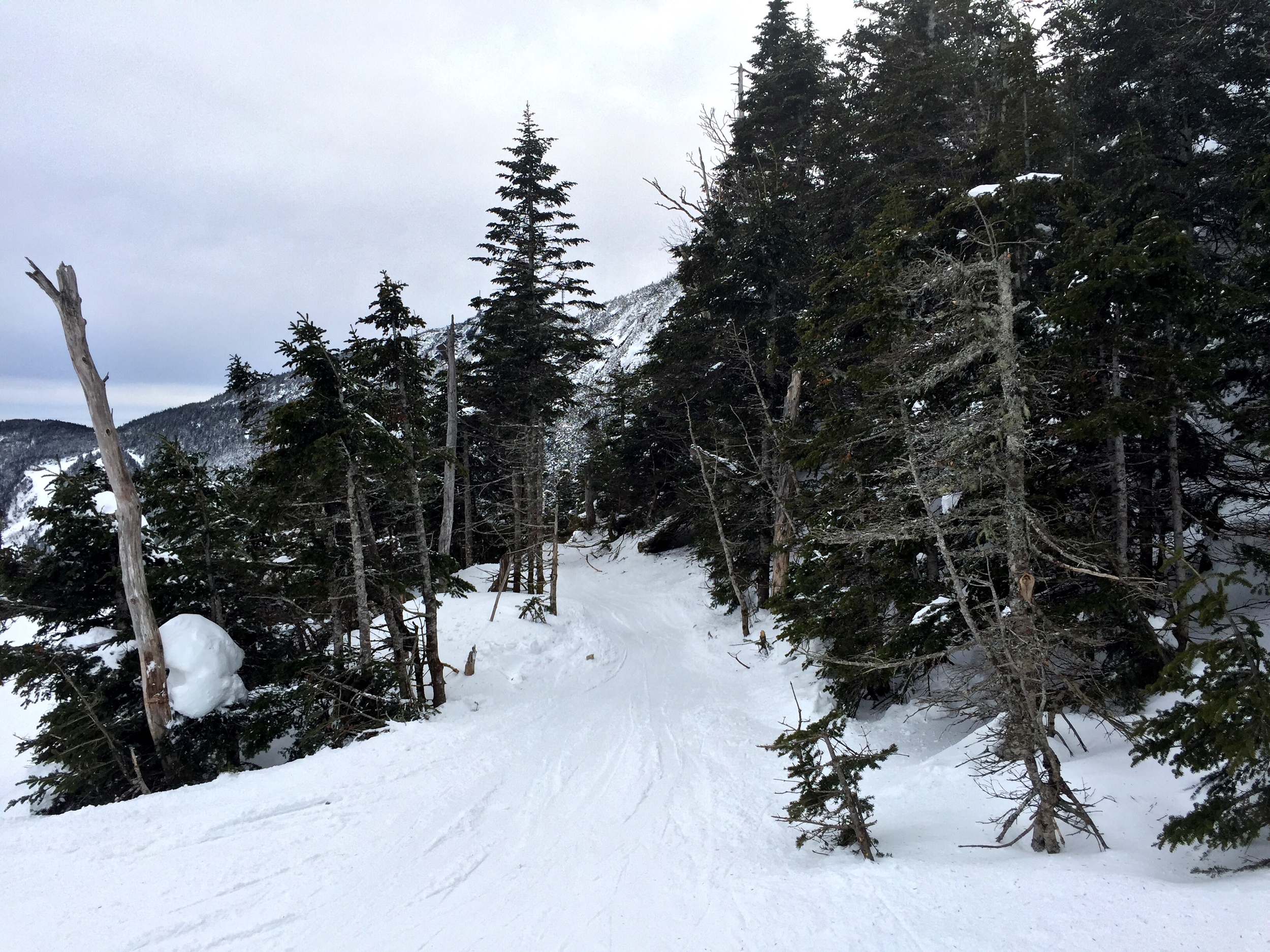 Grungy Slopes, Stowe Vermont, Stowe Mountain Lodge 27.jpg