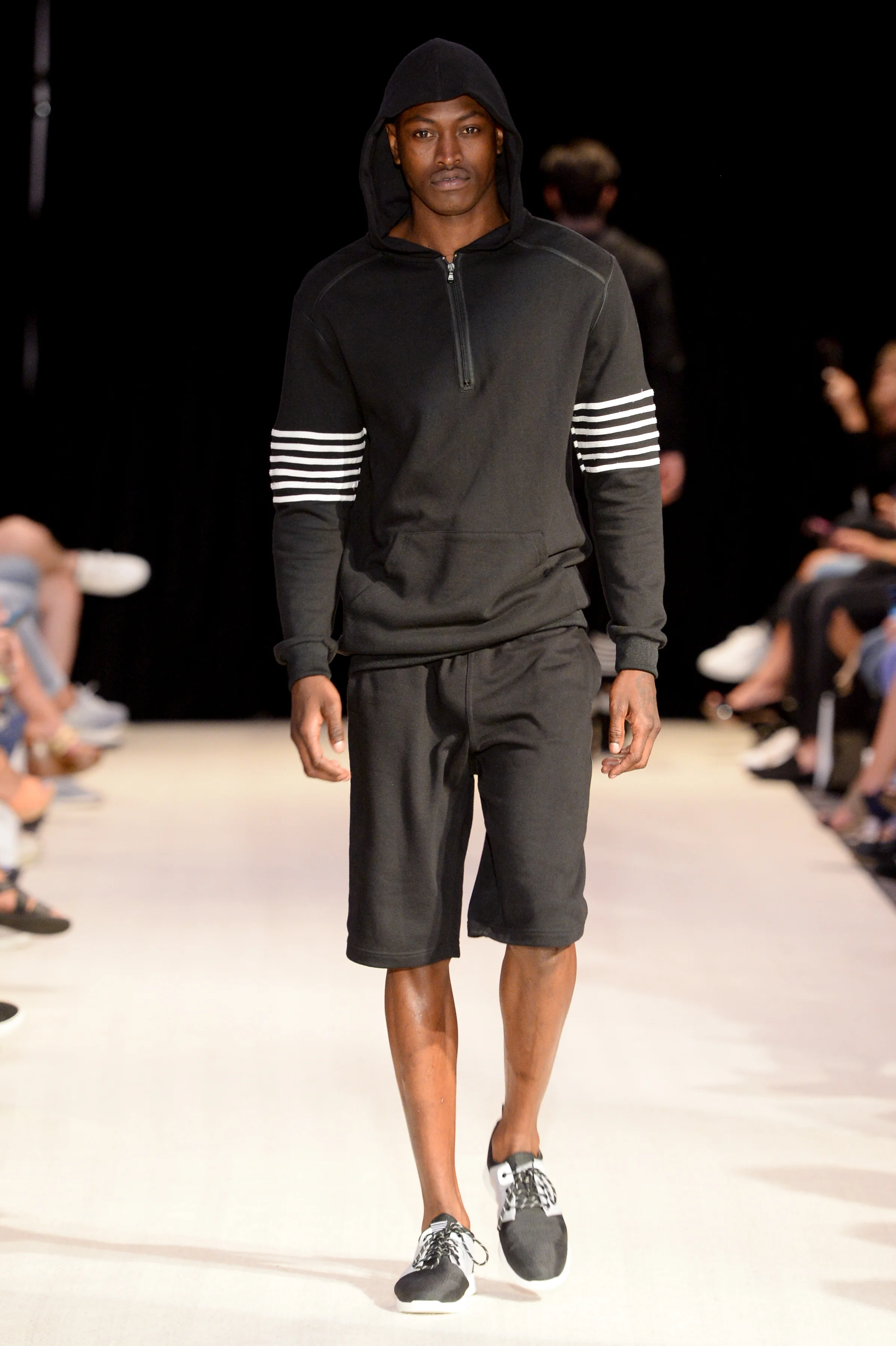 Look 24.jpg
