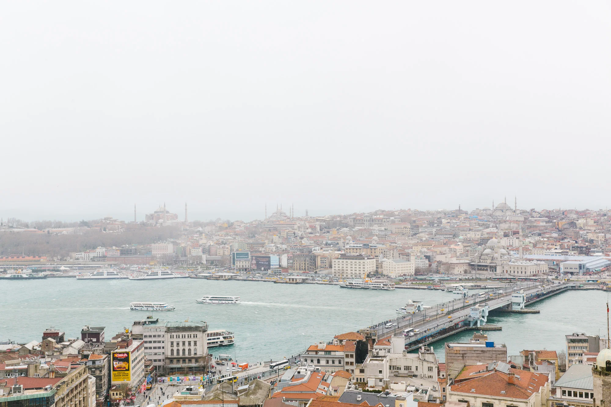 Istanbul-AudiMagazine-FinnBeales-06.jpg