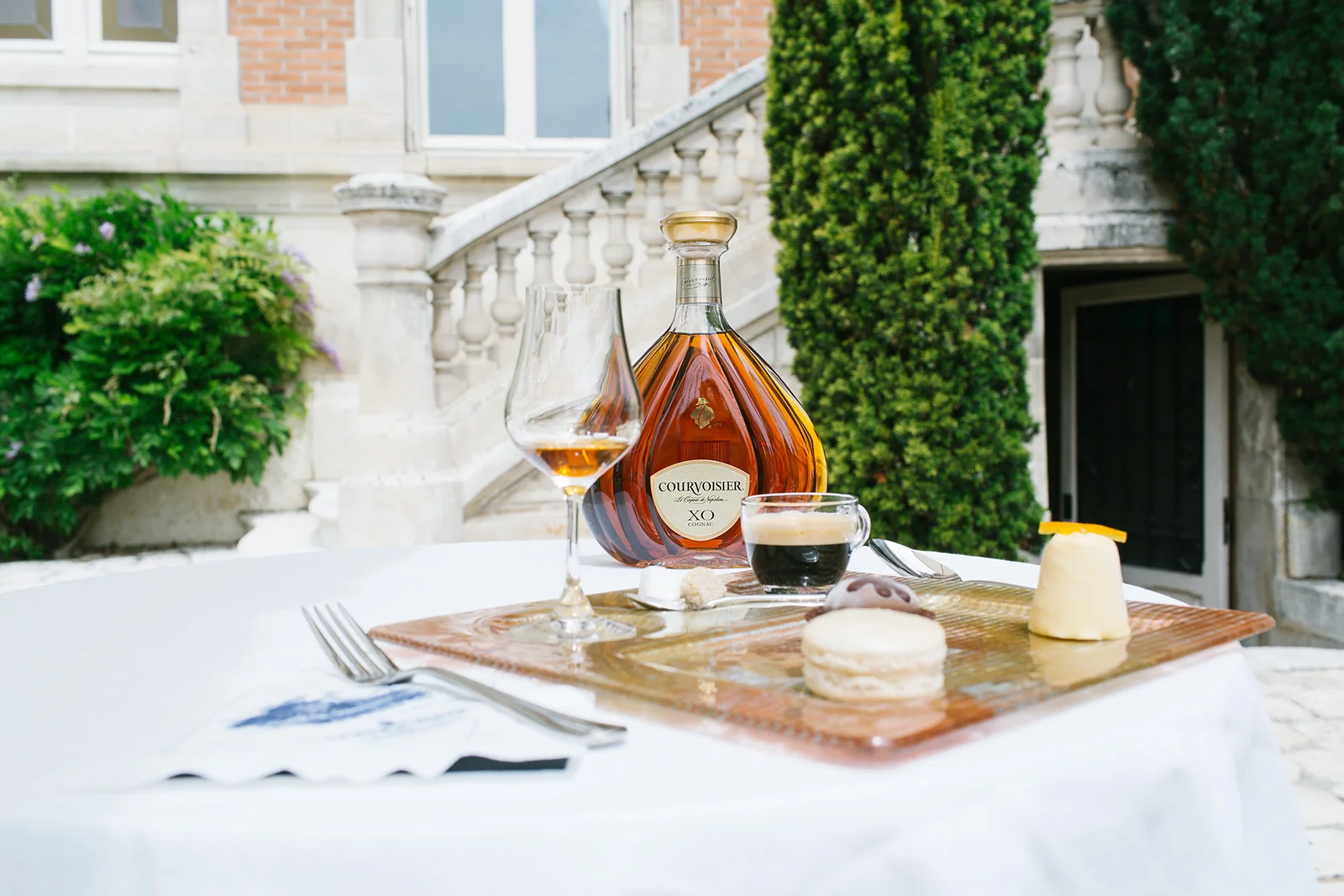 Courvoisier-Cognac-FinnBeales-15.jpg