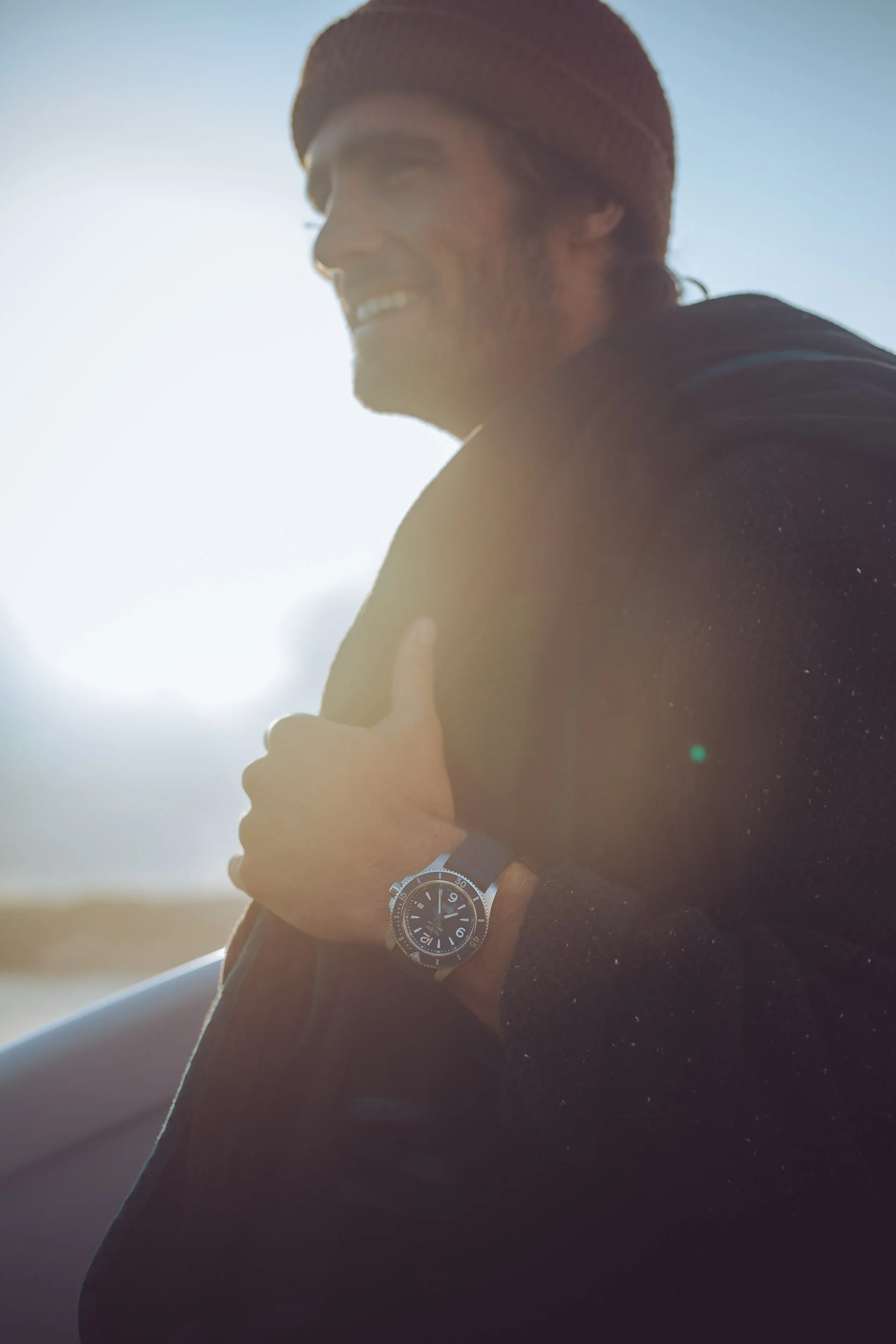 BREITLING-SURF-Finn-Beales-8.jpg