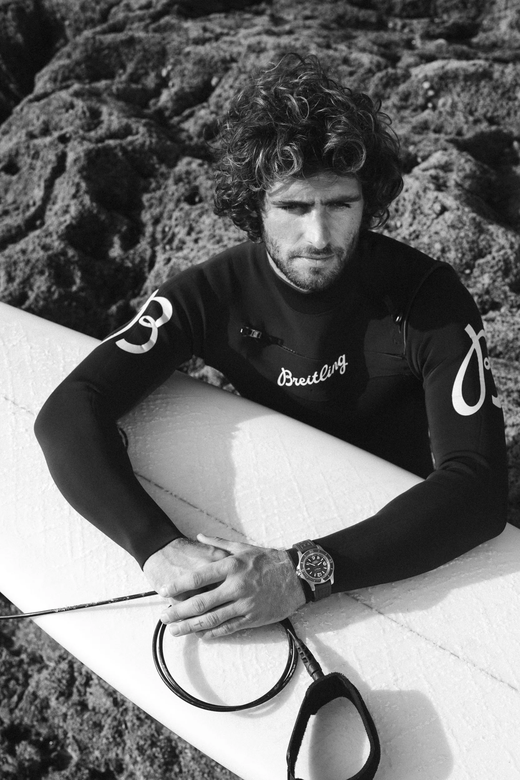 BREITLING-SURF-Finn-Beales-102.jpg