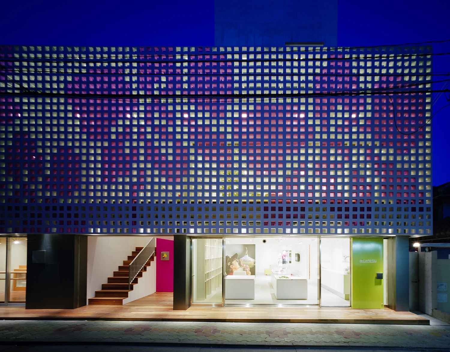   Location -&nbsp; Naha, Okinawa   Principal Use -&nbsp; Cafe   Completion Date -&nbsp; 2007 