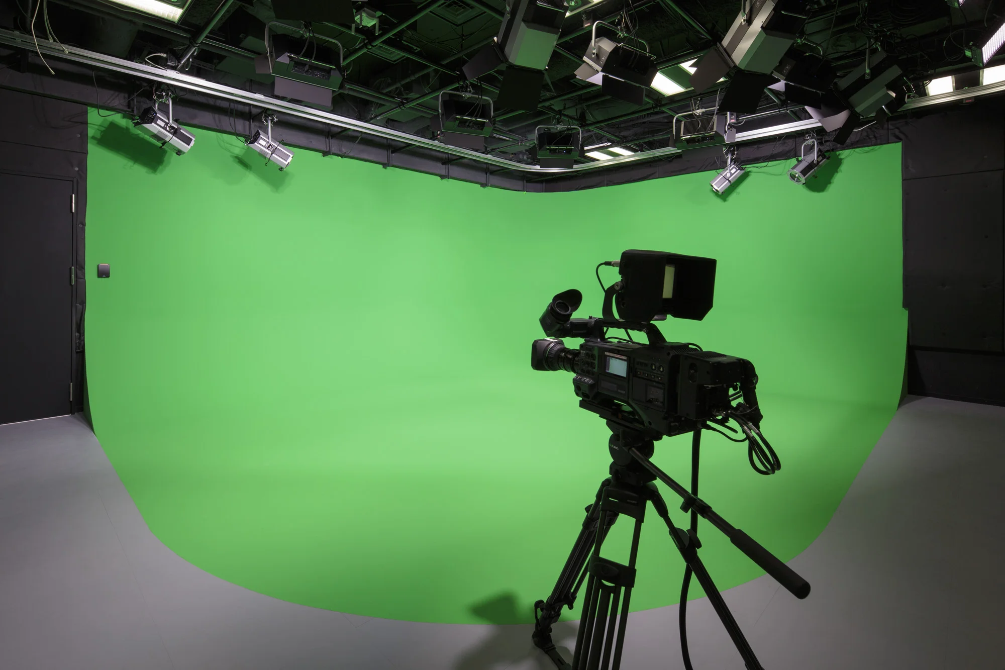 Studio2 w_ Camera.jpg