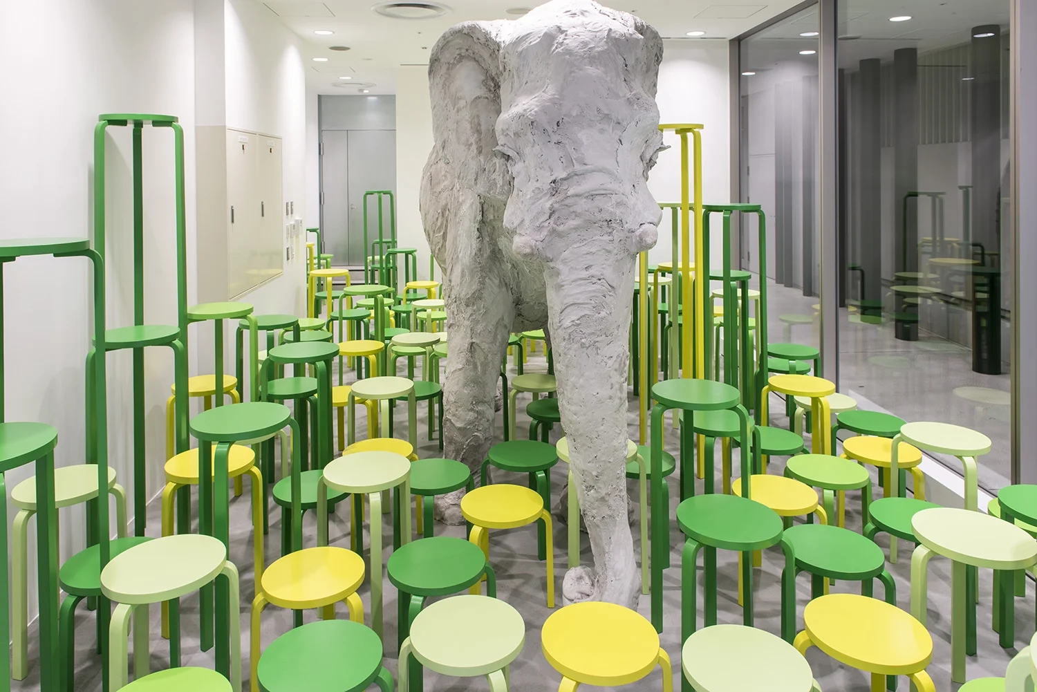 Artek_meets_DOVER_STREET_MARKET_GINZA_11.10.-21.11.2013_05.jpg