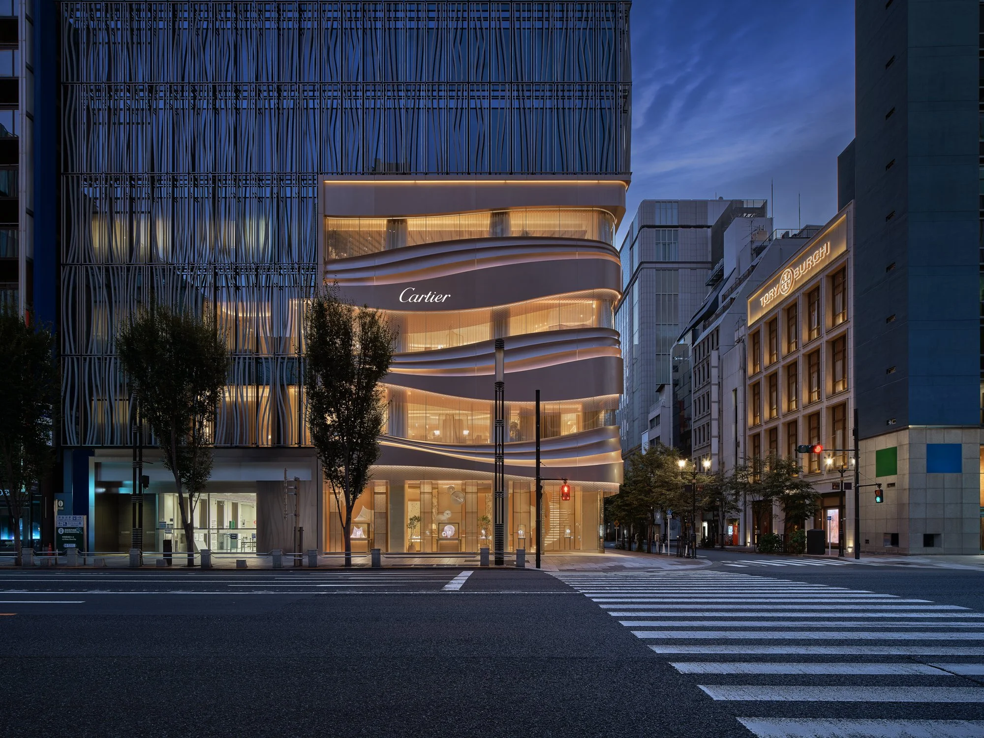 Cartier_Ginza04_Facade_Harumi Street_Night.2.jpg