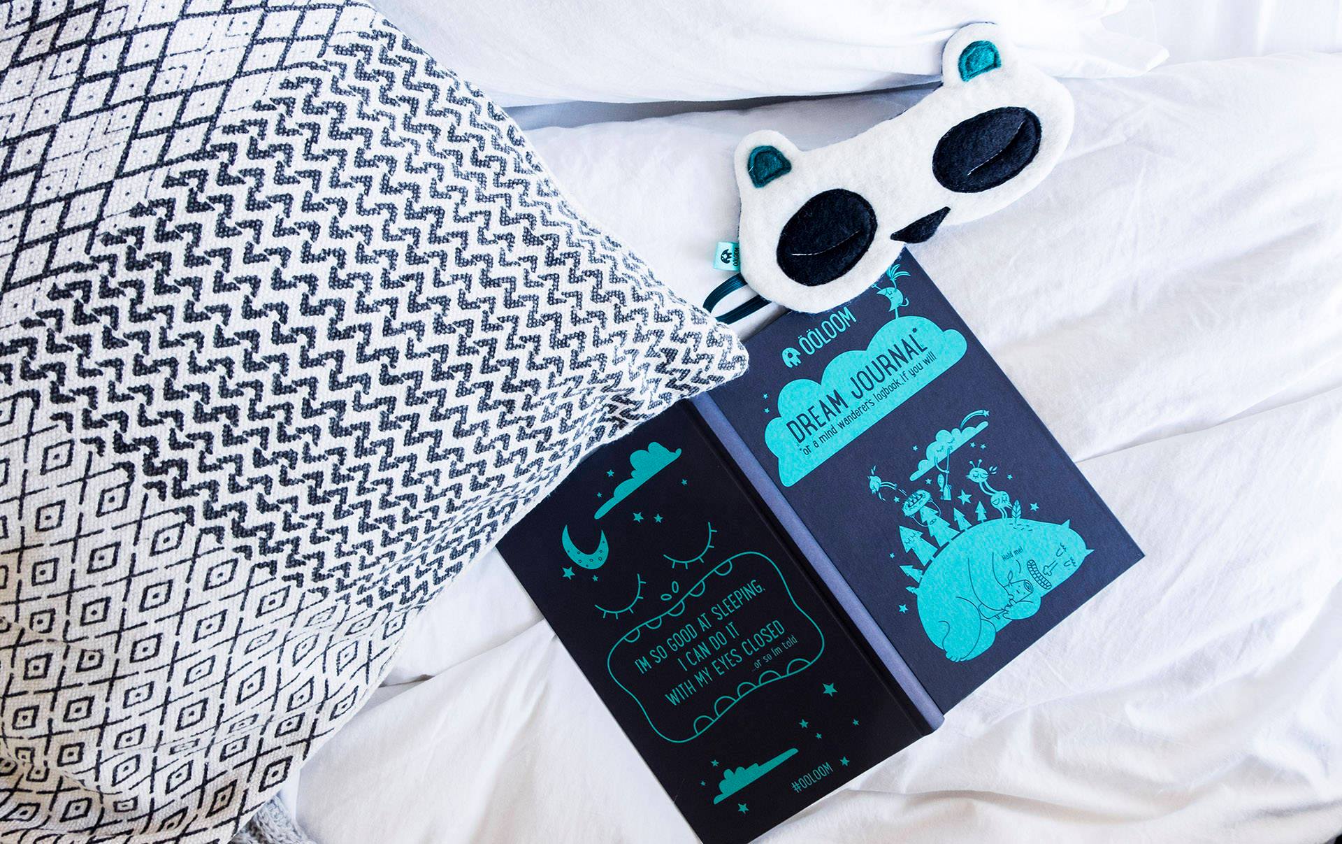 Ööloom panda sleeping mask, 2016. 