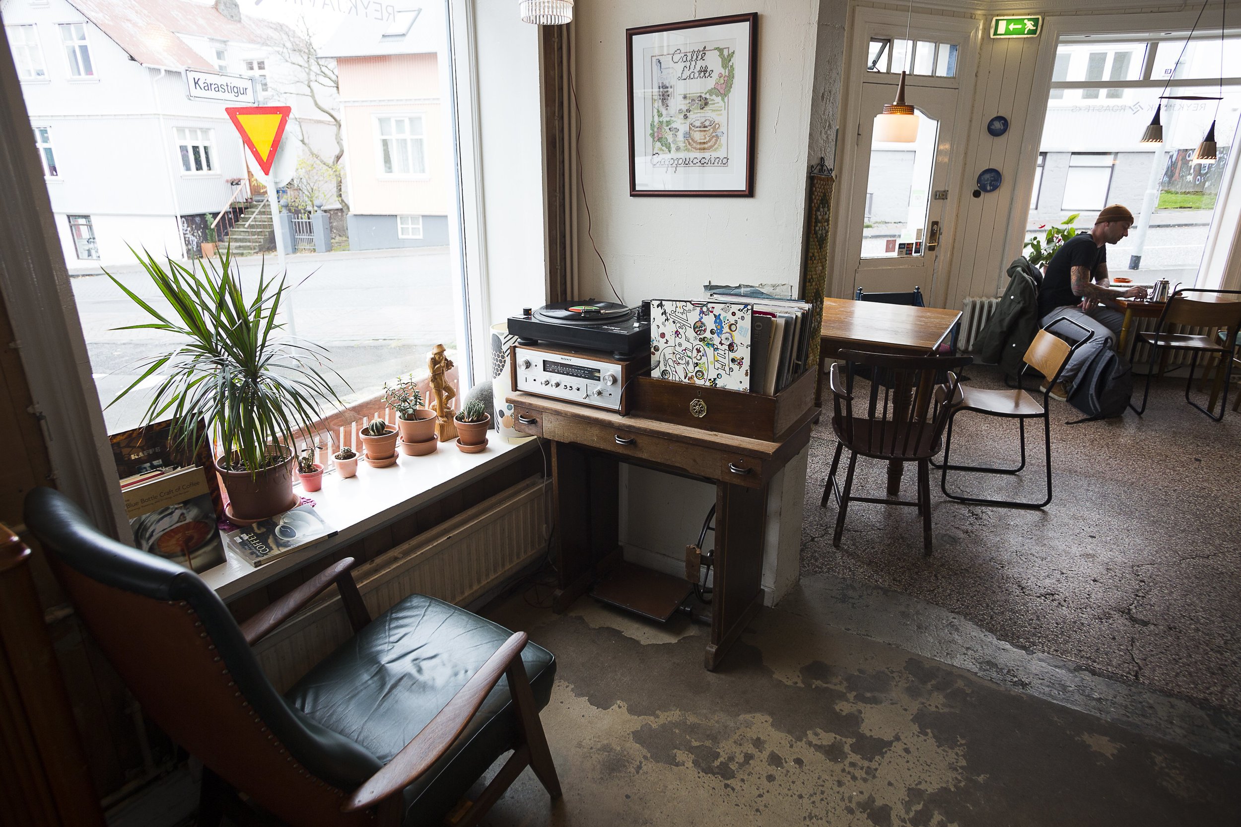 Reykjavik Roasters / Source: The Reykjavik Grapevine. 