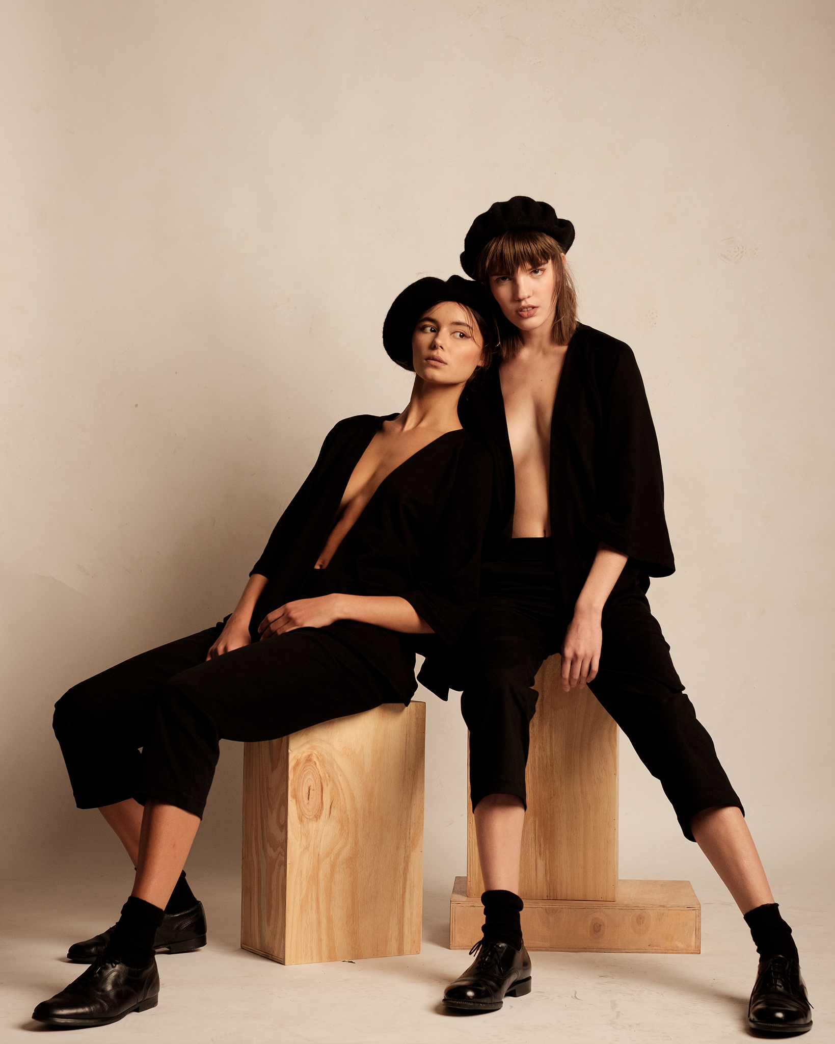 Photo: Oliver Moosus / Models: Getter Killing / Alisa Grabovaja / Bianka Haavel