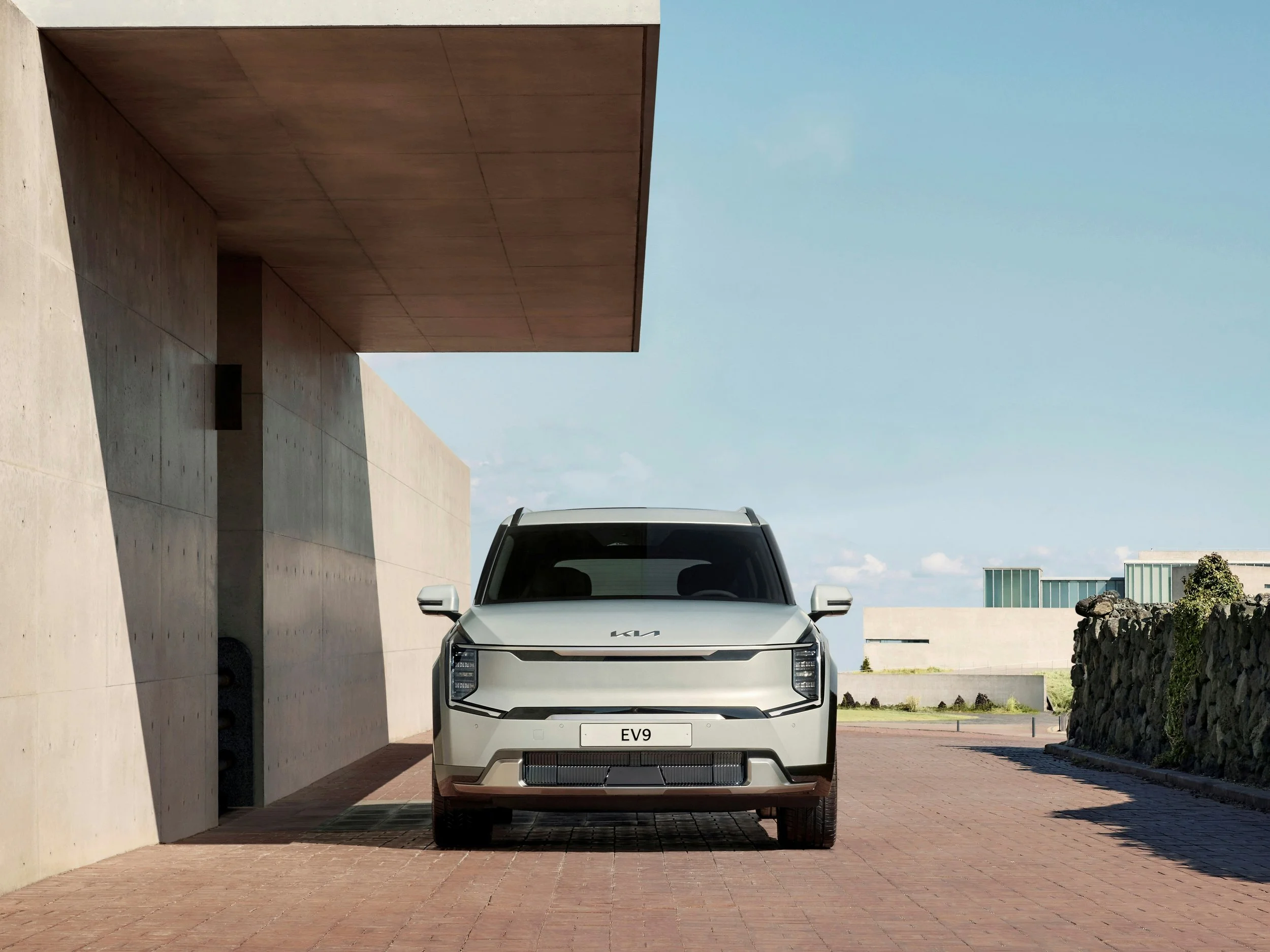 hyundai-motor-group-yhhIZX4kzyY-unsplash.jpg