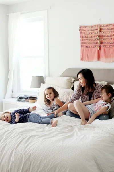 Marichelle and her three darling girls: Emma (5), Lucy (3), and Alice (22 mos) shot by Christy Kurtz Harmon.