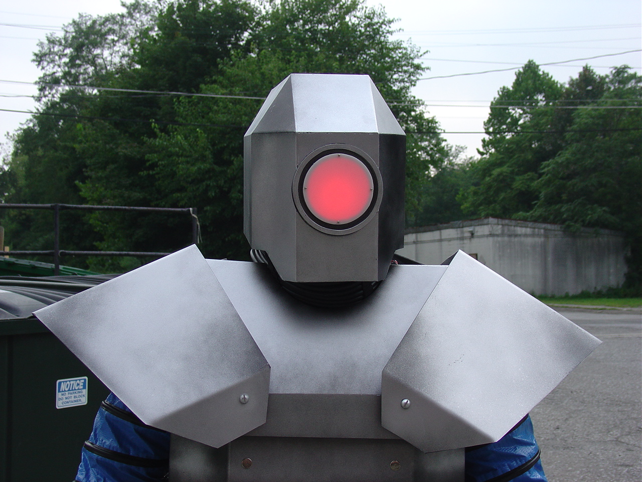 She Builds Robots, lighted eye.