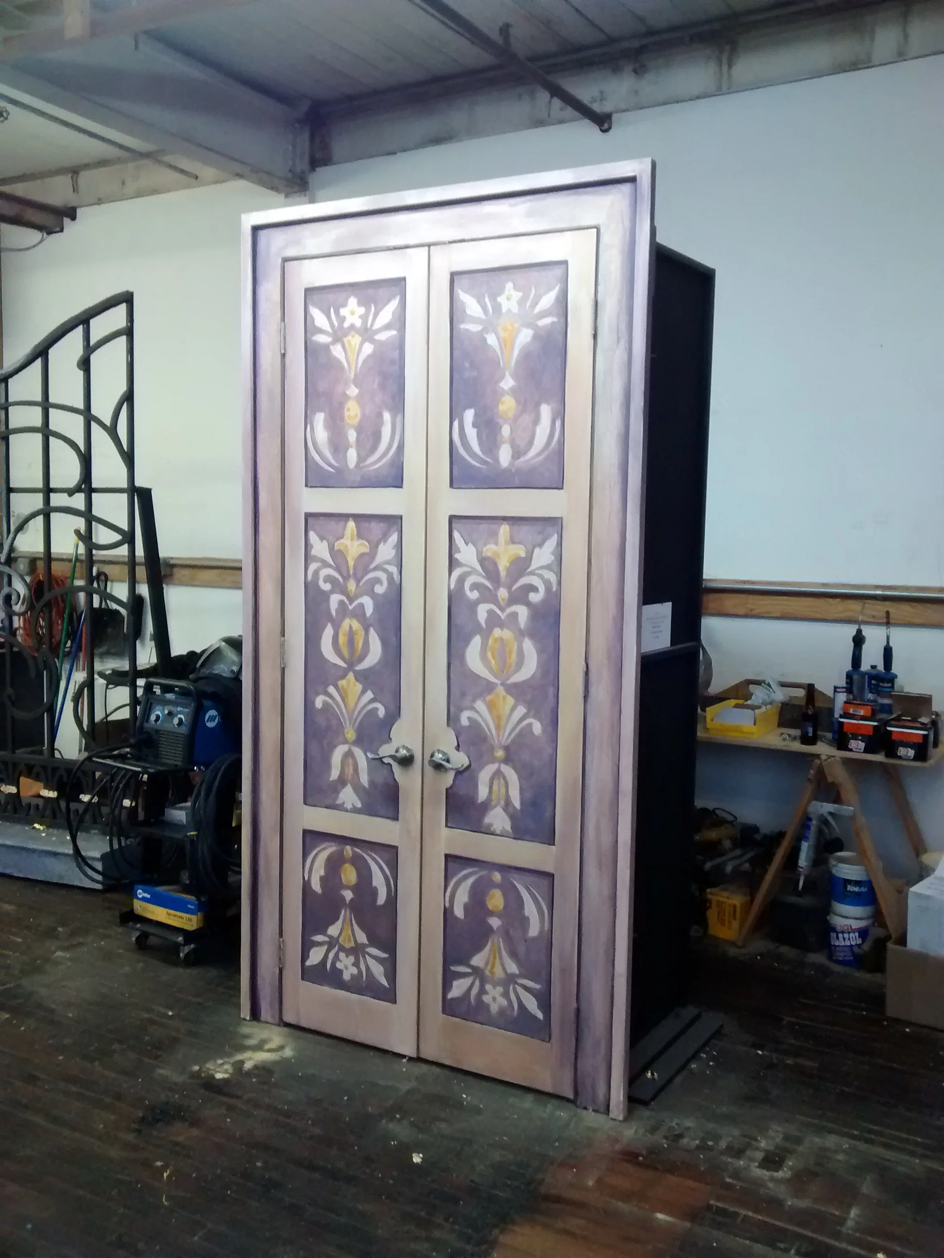 Tosca doors.jpg