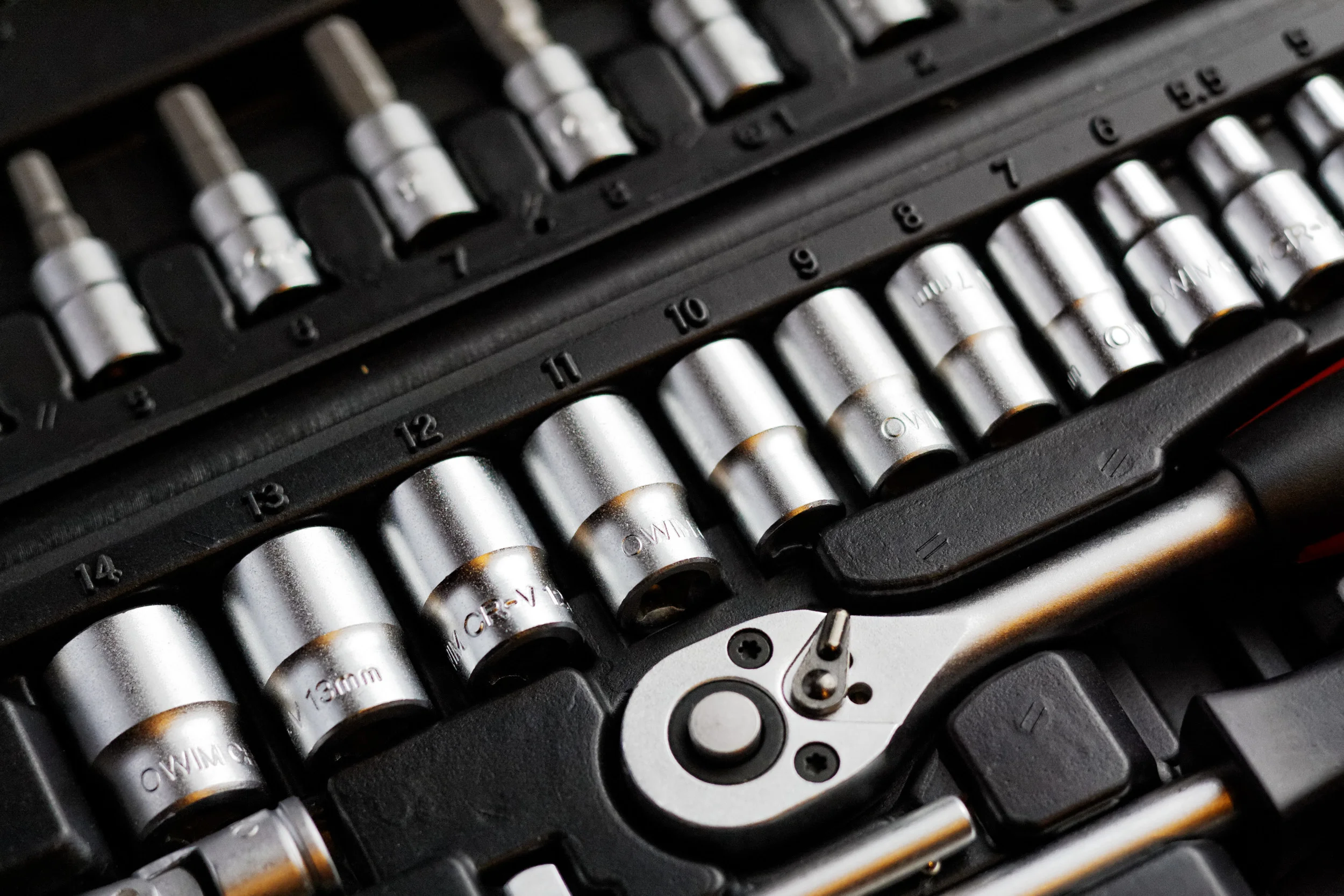 Dealership auto servicing