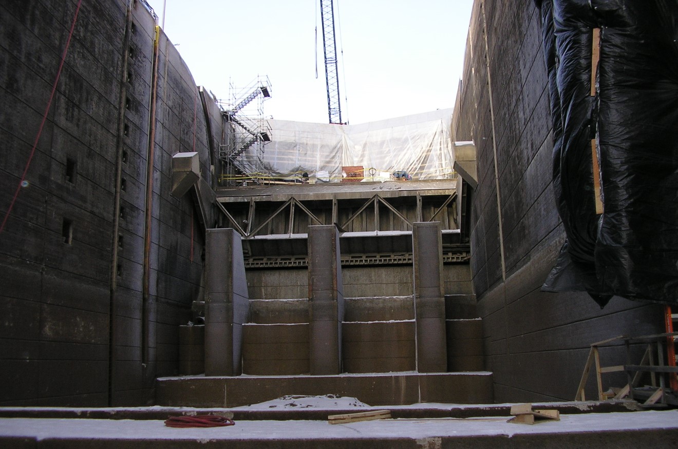 Upper St. Anthony Falls Lock Dam Construction.jpg