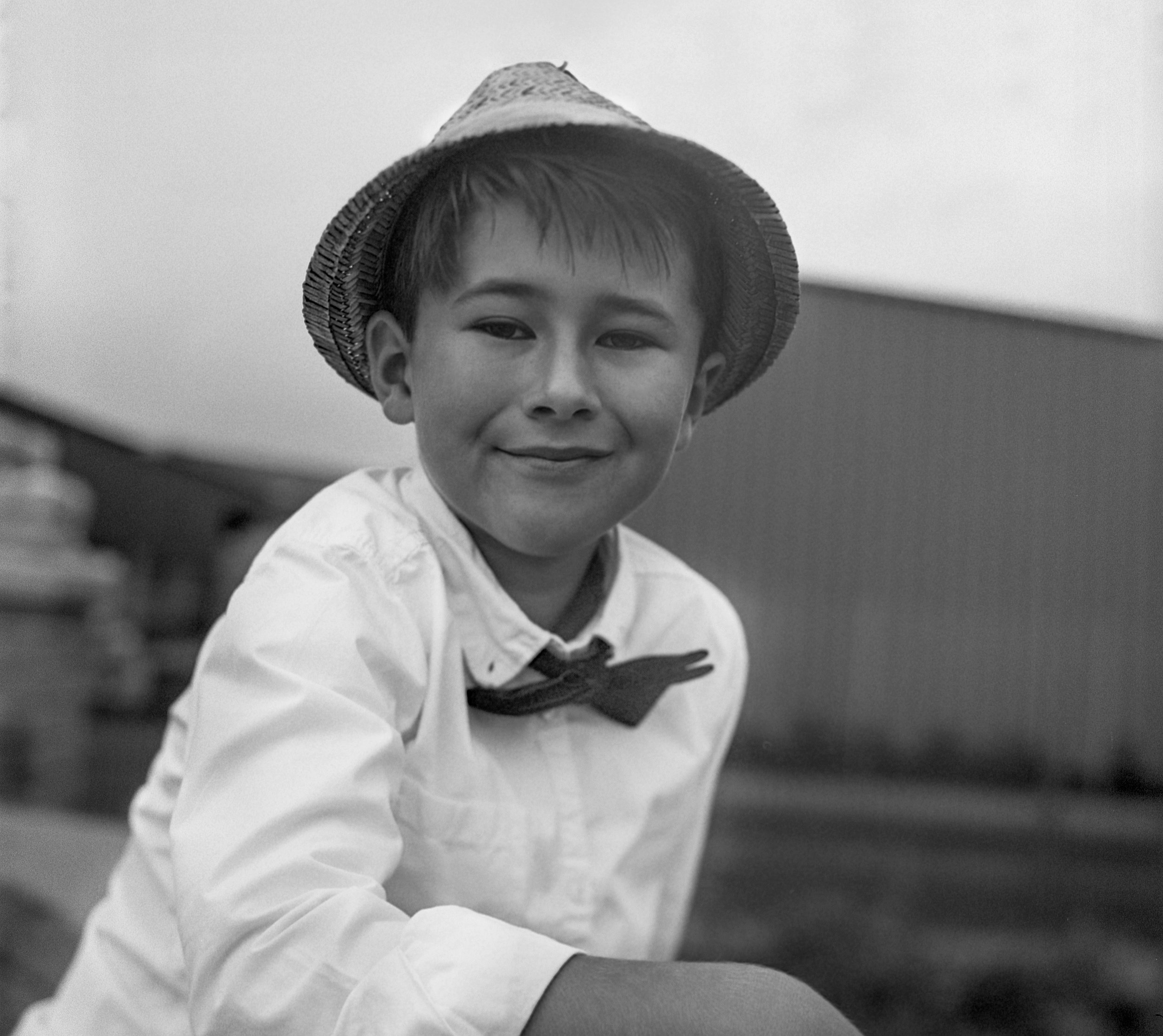 Georg Schmidt Fotograf aus Aschaffenburg Portrait Kinder Film blackandwhite Rolleiflex SL66 Film Kunstvolle Fotografie-mittelformat1.jpg