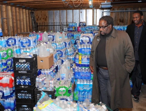 Delivering Water & Lending Voices to Help Those Affected by Flint, MI Water Crisis