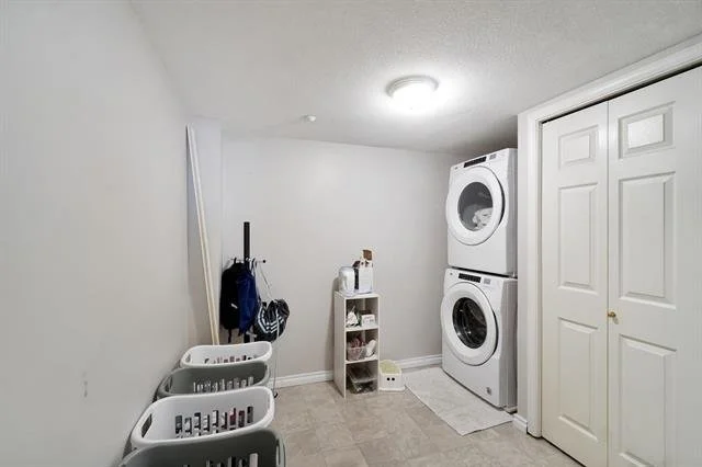 1155 Bennet - 21.jpeg