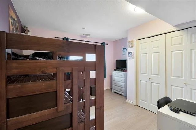 1155 Bennet - 16.jpeg