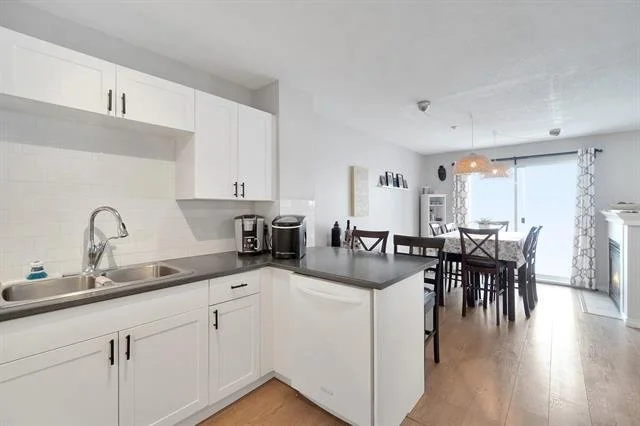 1155 Bennet - 11.jpeg