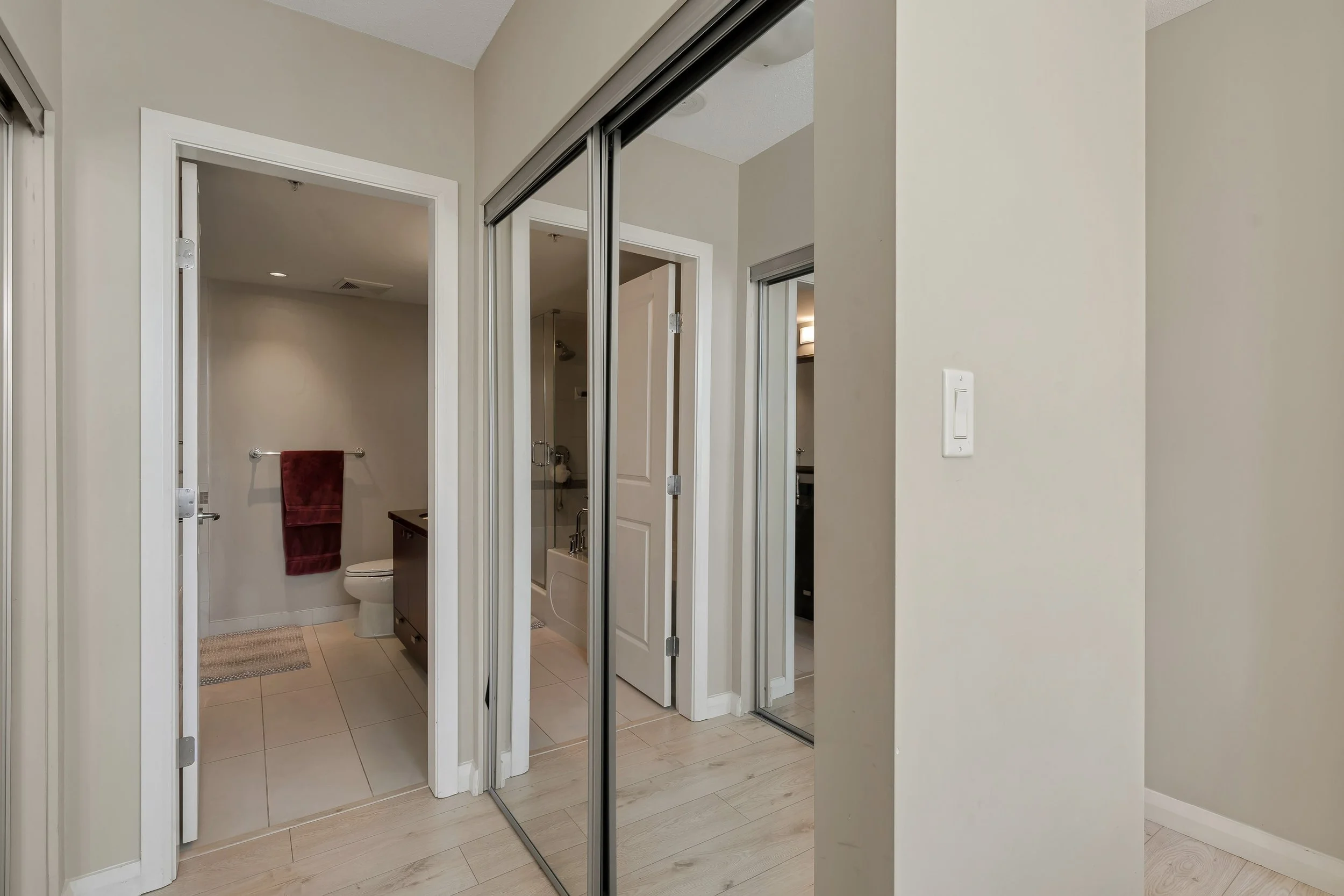 15-3601 888 Carnarvon Street New Westminster.jpg