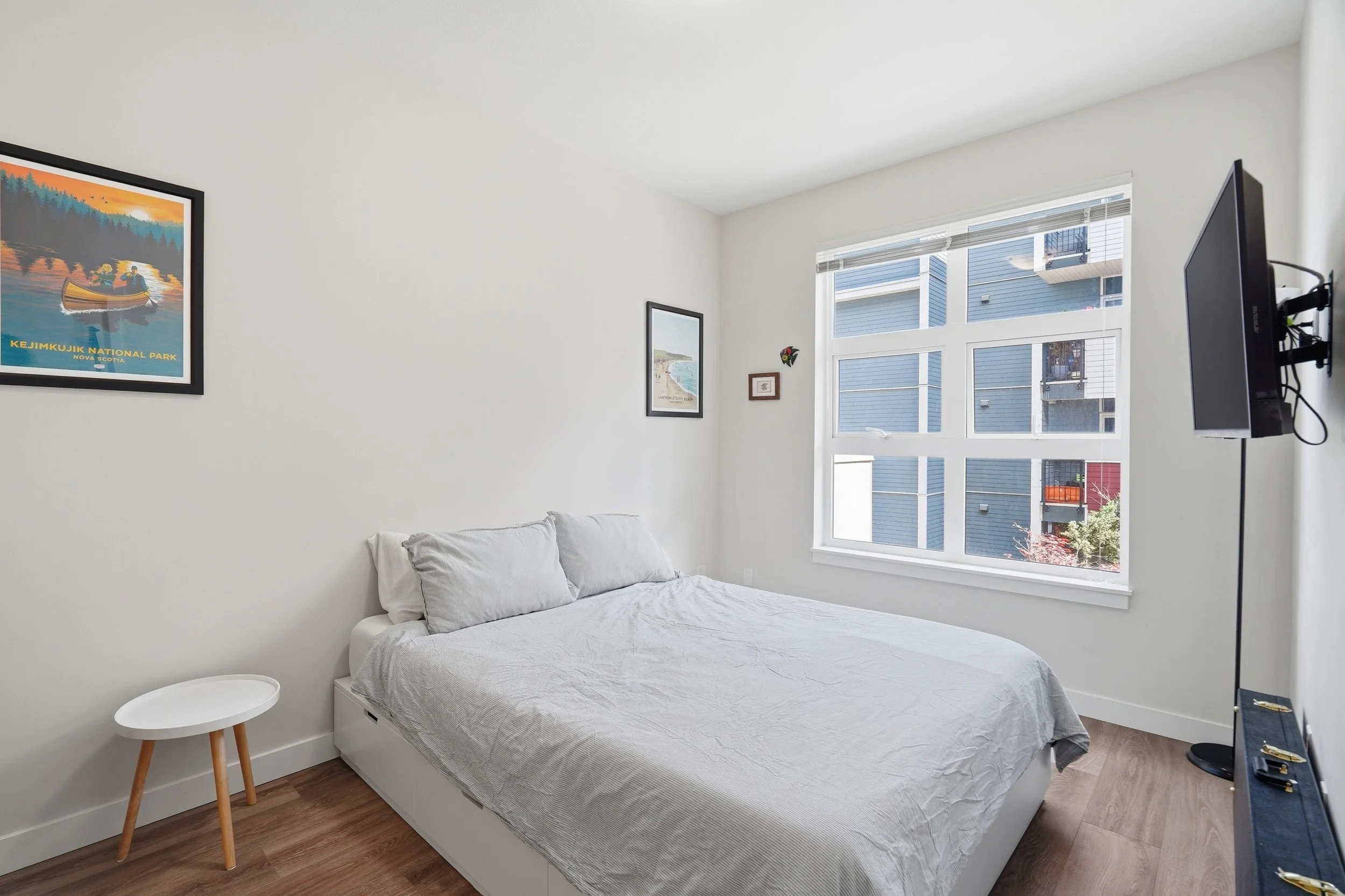 15-211 10838 Whalley Blvd.jpg