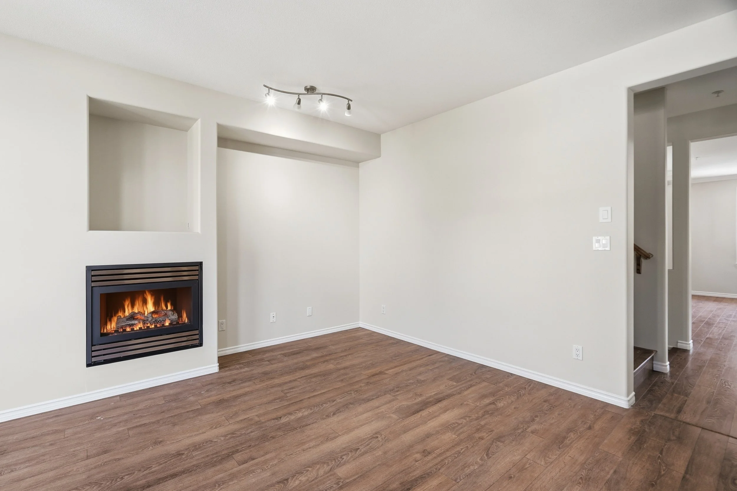 09-8 2281 Argue Street.jpg