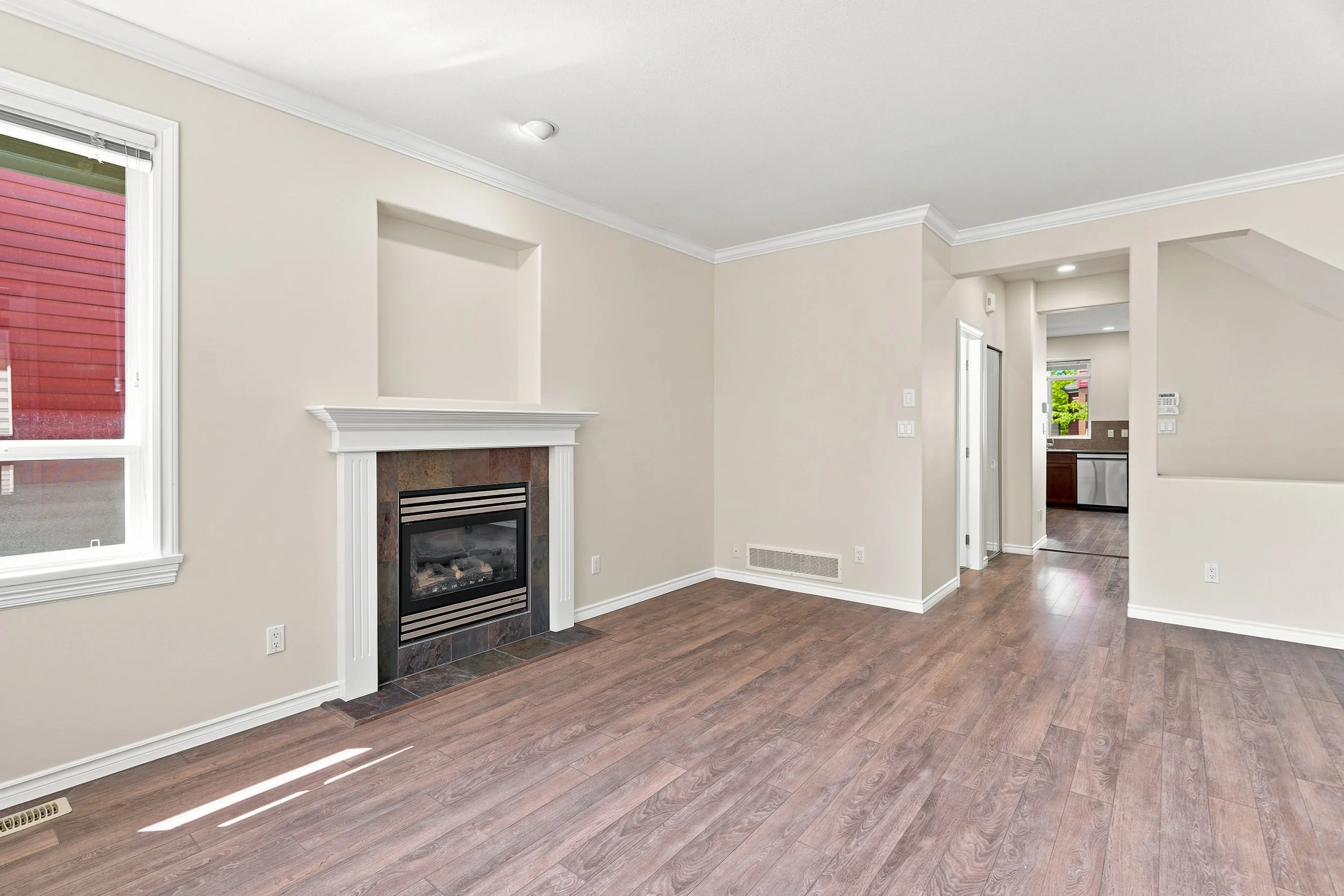 3-8 2281 Argue Street.jpg