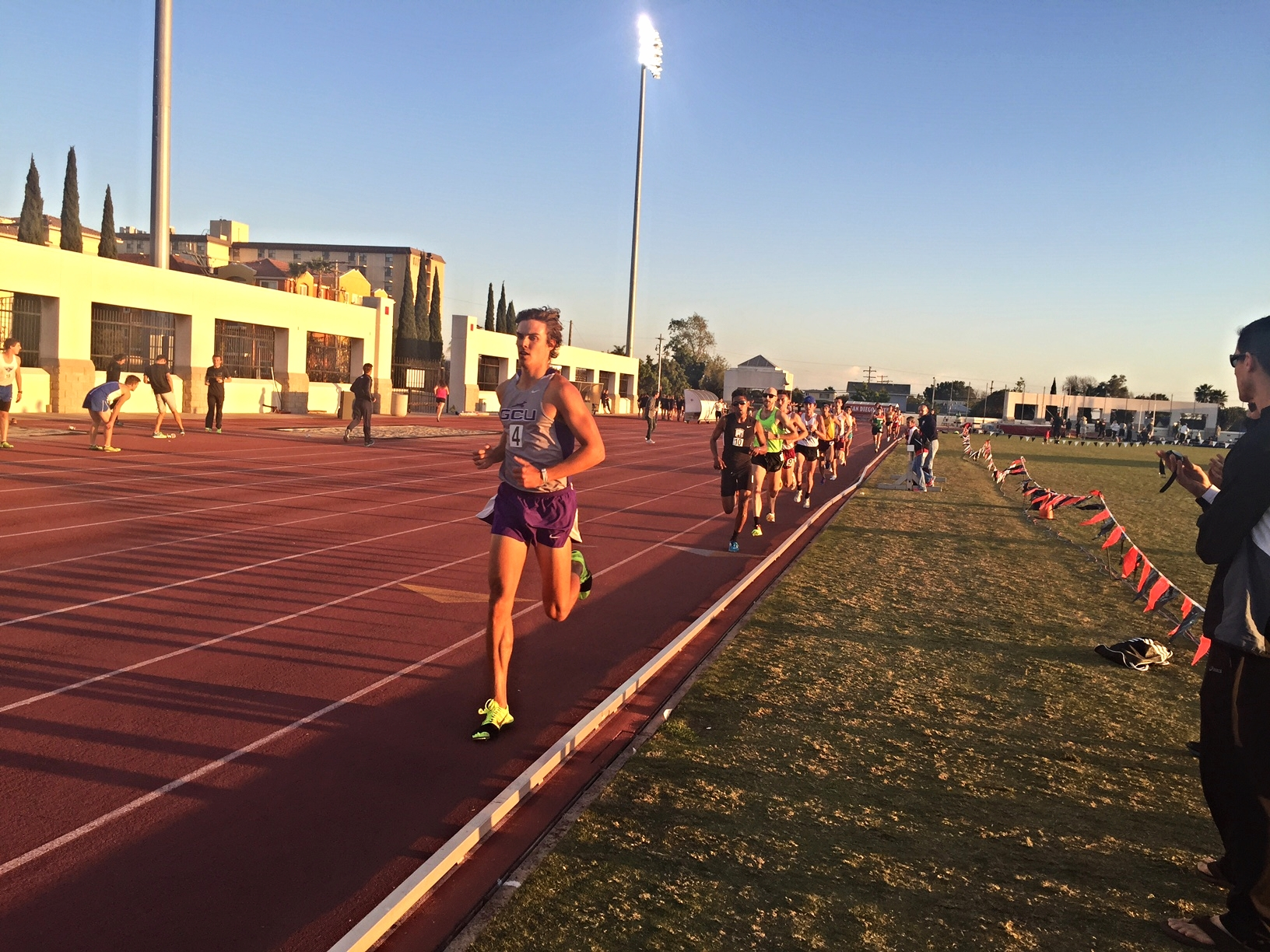 Playing it smart in 3rd position. Letting others lead. Running even splits.