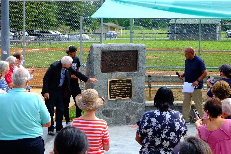 tryon_allstars_plaque.jpg