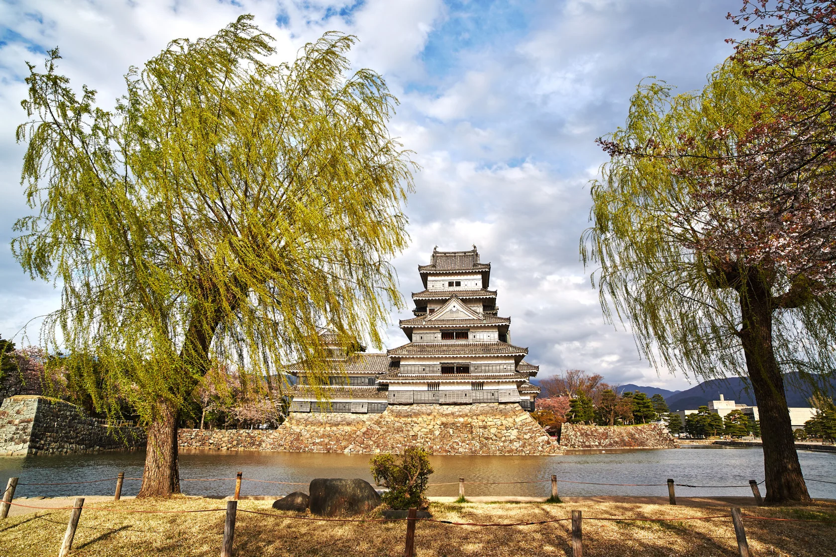 Japan_Matsu_nagano17-04-15_5D9A0260.jpg