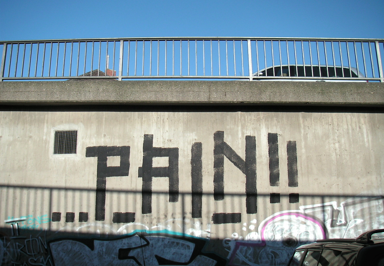 When the writing's on the wall, you must find the pain relief that's right for you. wallsdontlie/Flickr (CC BY-NC-ND 2.0)