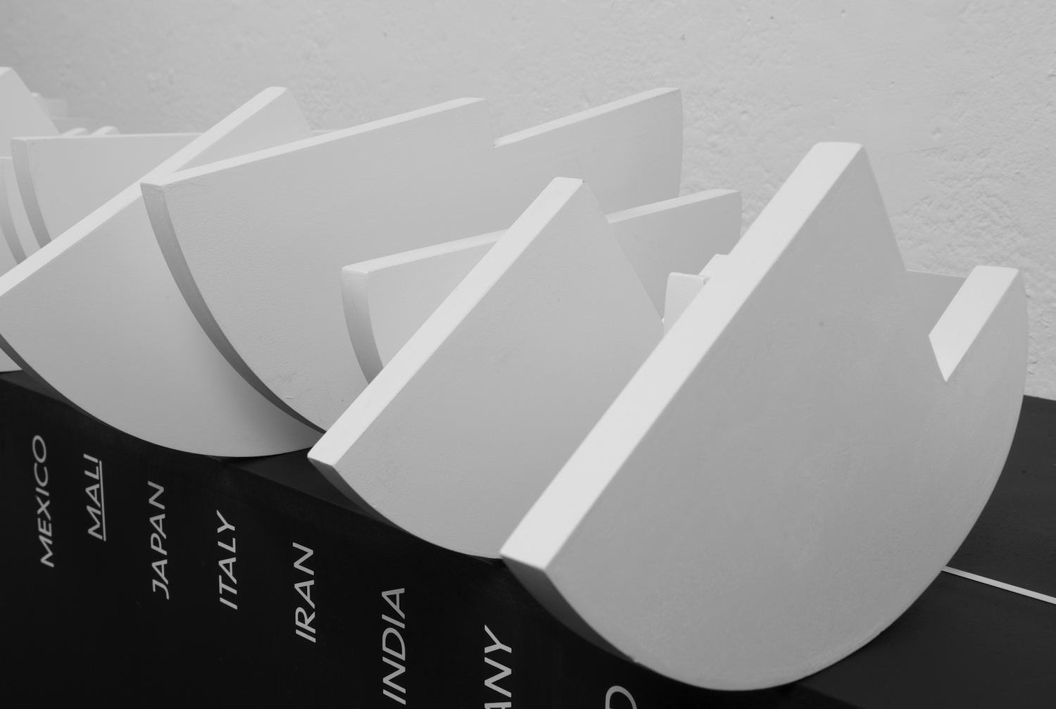 Jessica Morgan, Marcel Helmer and Paul Staweno, Balance (2015), MDF shapes. Dominic Tschudin/Royal College of Art Archive (reproduced with permission)