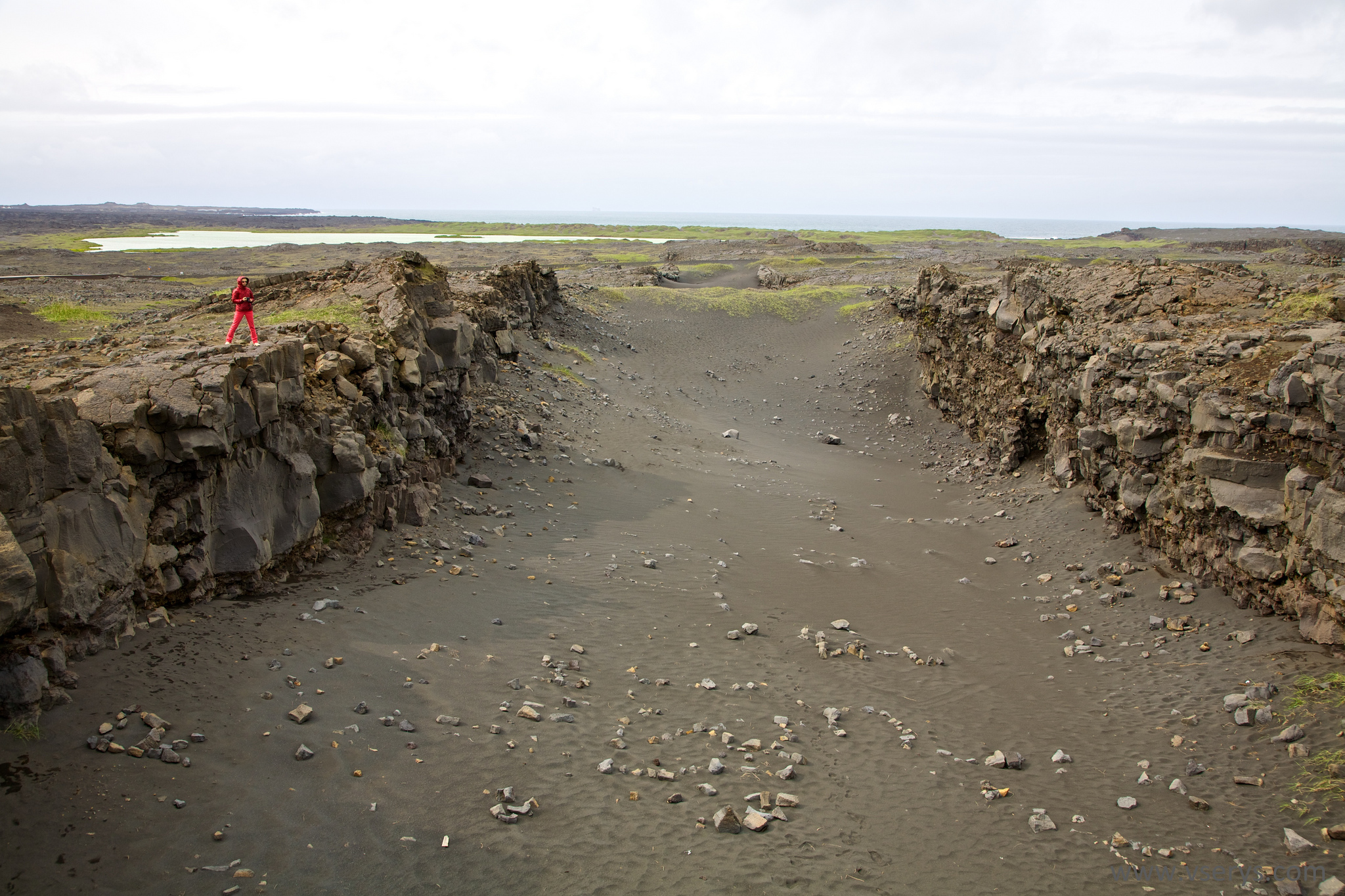 Developments in understandings of plate tectonics were accepted easily by the scientific community because of lack of evidence to the contrary. Vytautas Šėrys/Flickr (CC BY-NC 2.0)