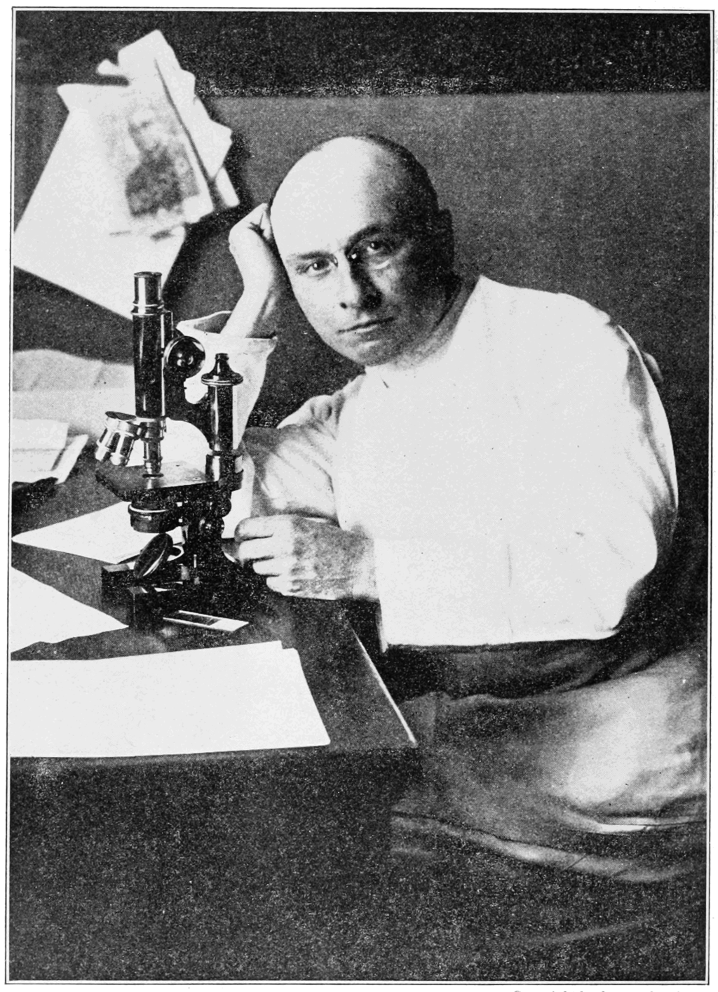 Alexis Carrel, the future Nobel laureate who pioneered blood vessel sutures, poses for a photo circa 1912. Popular Science Monthly/Wikimedia Commons . (public domain)
