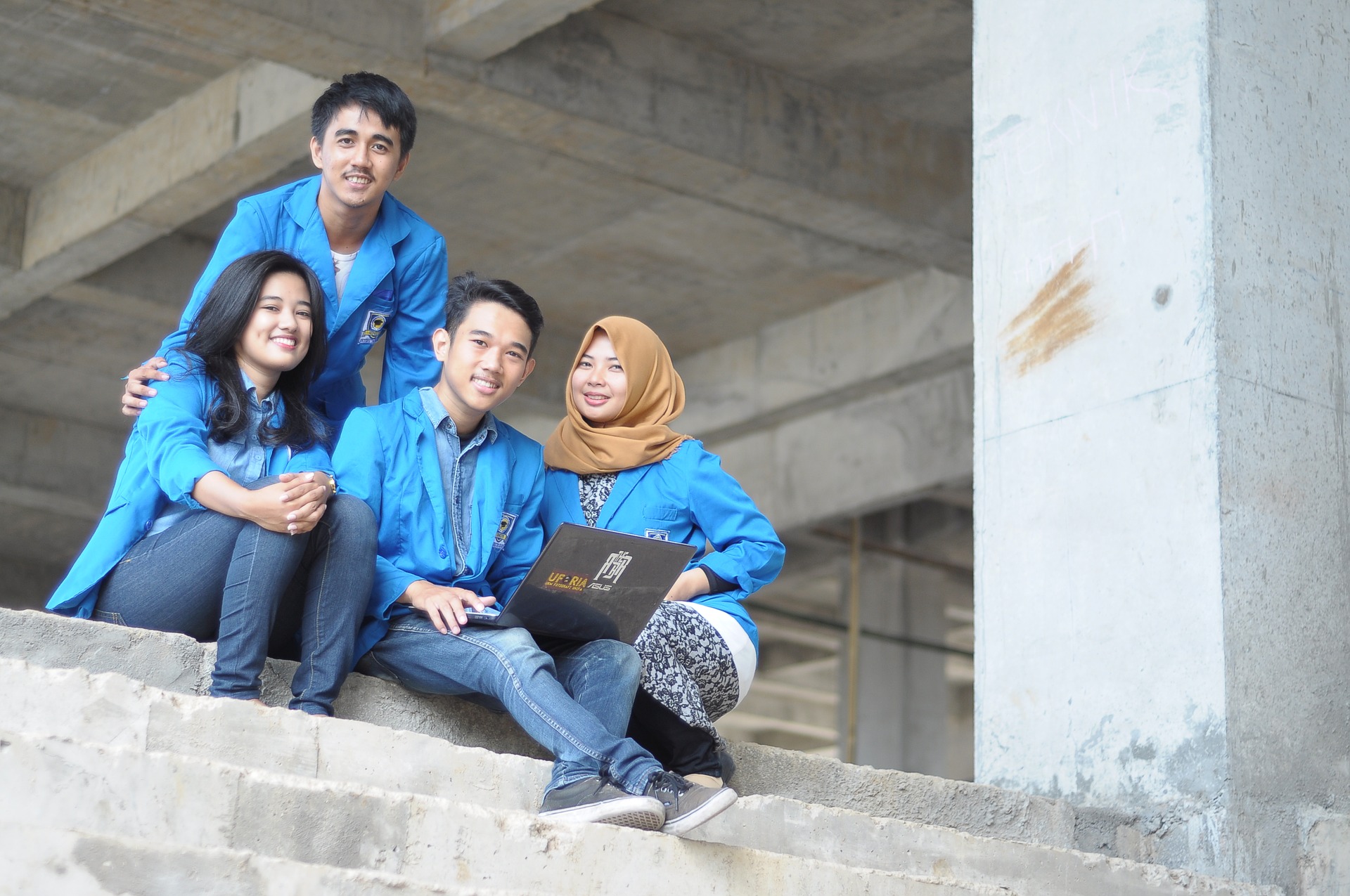 International students generate enormous social, cultural, and economic capital in the US and other countries. It remains to be seen whether the travel ban results in lower application and acceptance numbers. Univfajar/Pixabay (CC0)