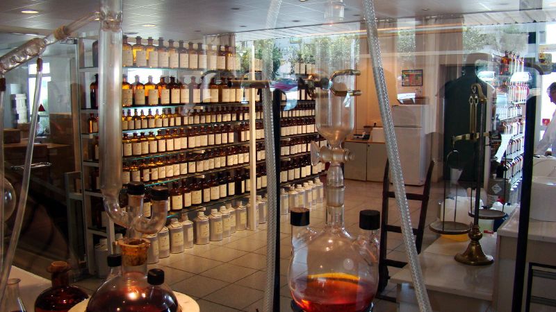 Perfumes have always been made with a mix of the natural and synthetic. Now, chemists search for new molecules with exciting smells in laboratories, much like the Fragonard Perfume factory, in Grasse, France. John Rohan/Flickr (CC BY-NC 2.0)