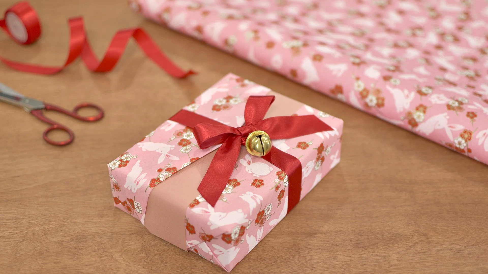 Gift-Wrapping Therapy: A Path to Sensory Connection — Shiho Masuda Gift ...