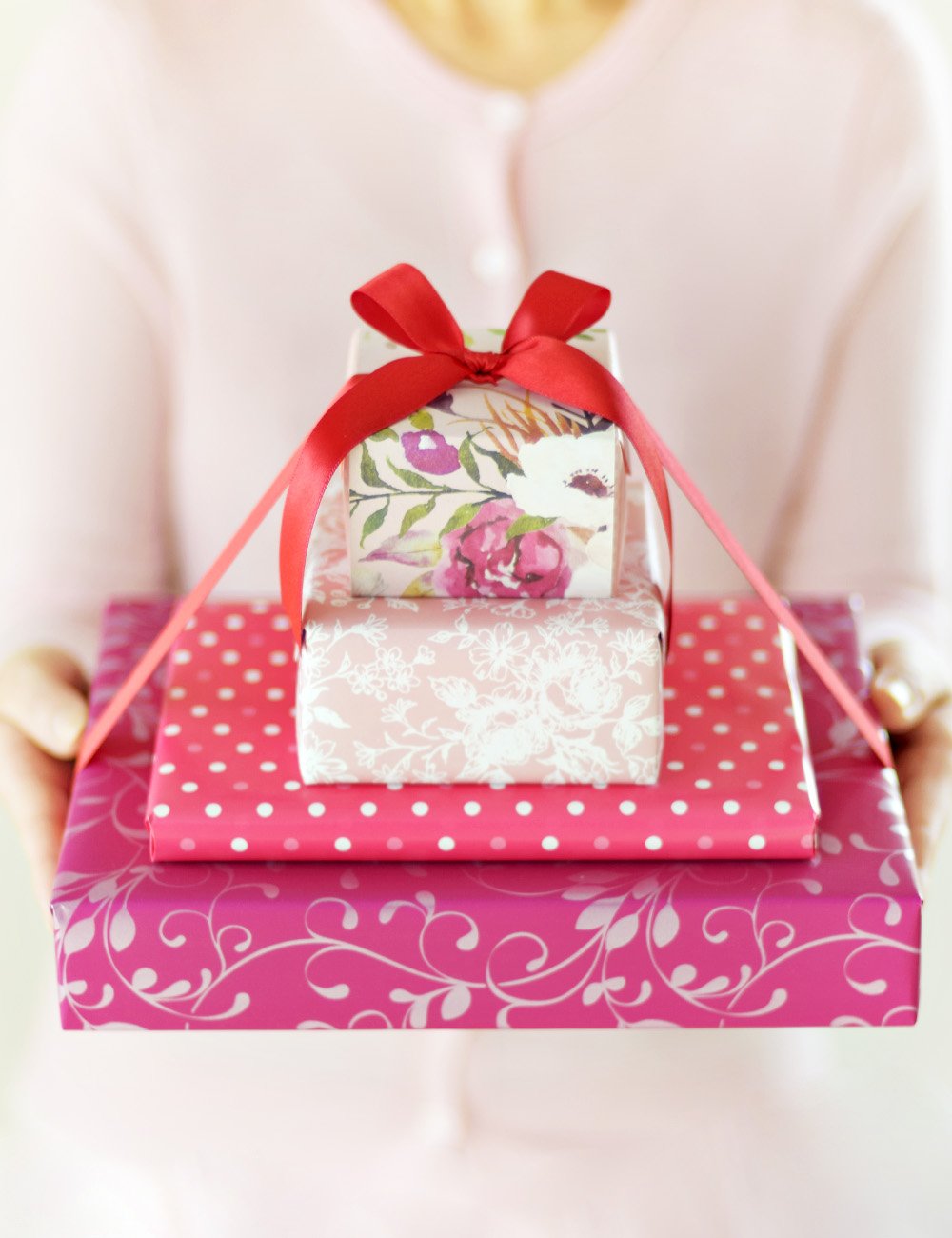 The True Meaning behind Gift Giving — Shiho Masuda Gift Wrapping