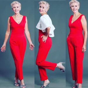 Fitted jumpsuit, cigarette bottom. — SYLWIA