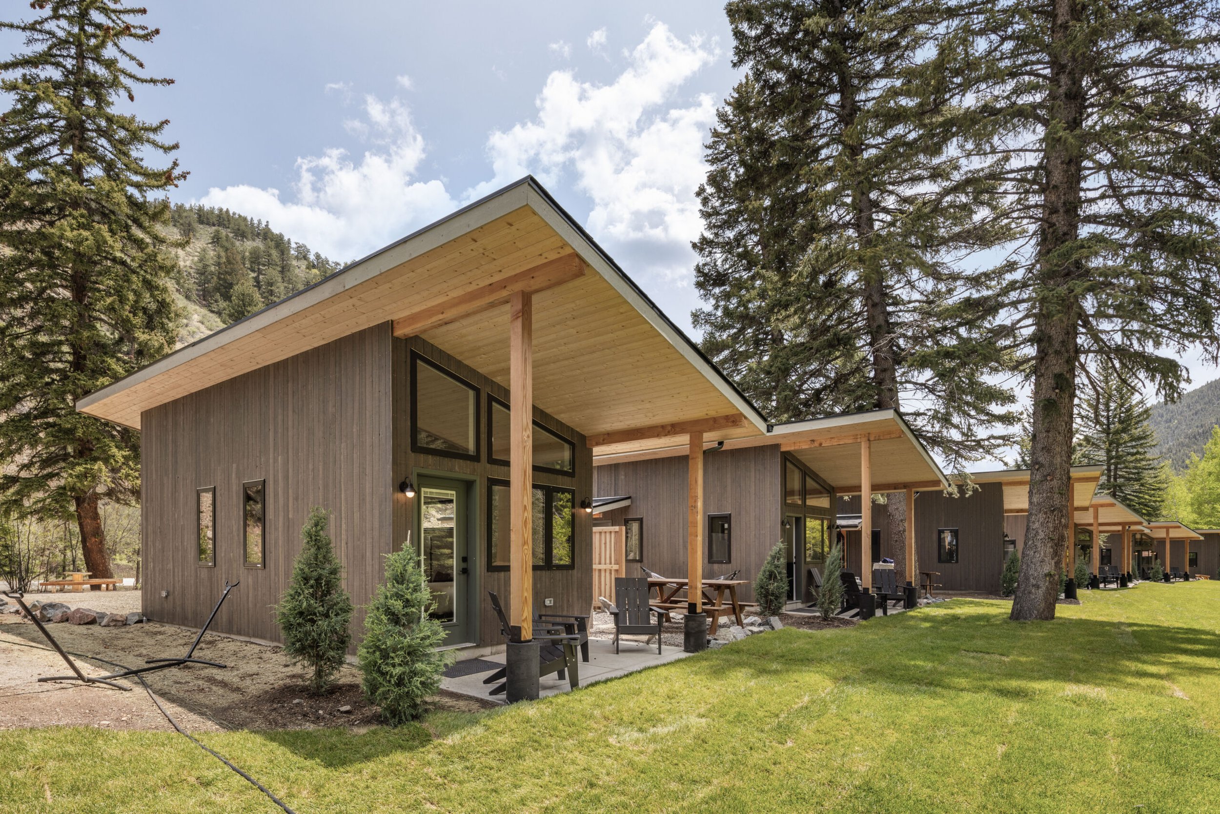 Cabin.jpg