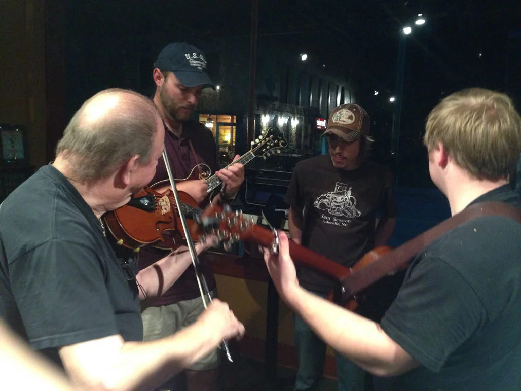 Wbluegrass-quad.jpg