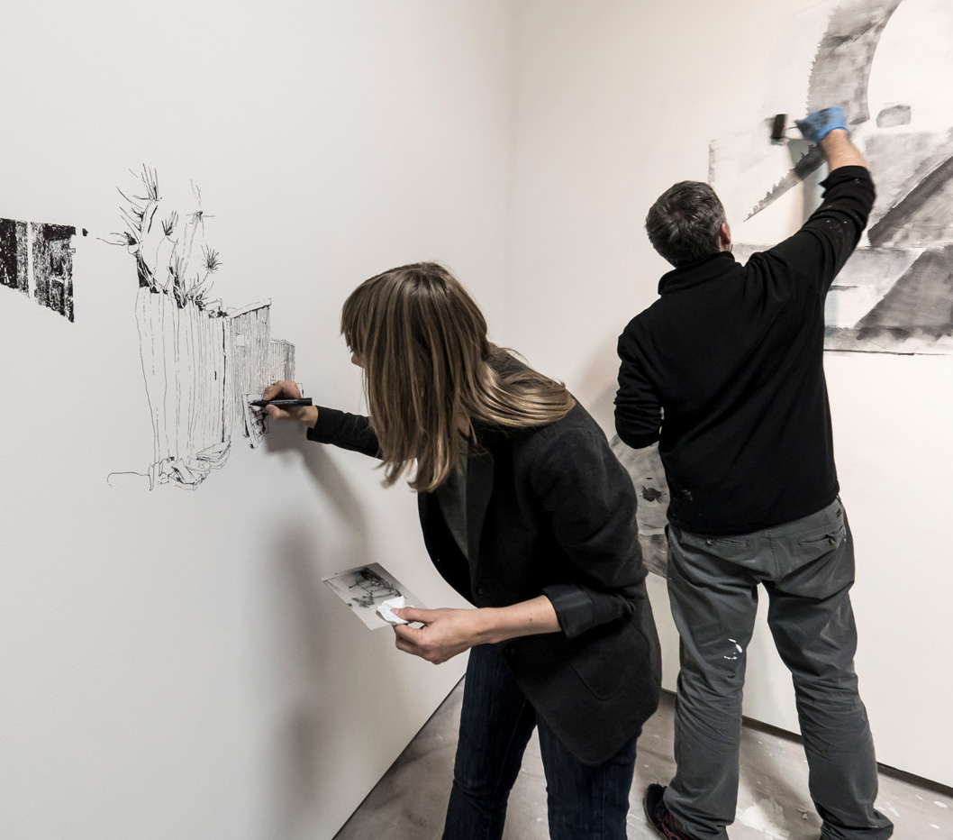 Wendy Murray &amp; Joe Frost wall drawingPhoto © 2017 ASCA Sam Roberts