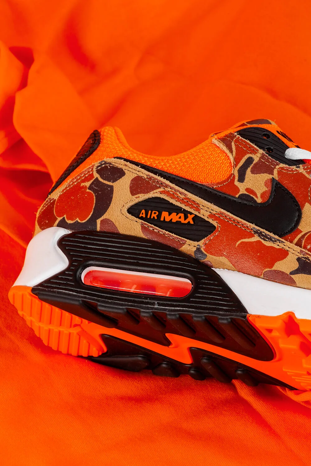 nike 90 orange