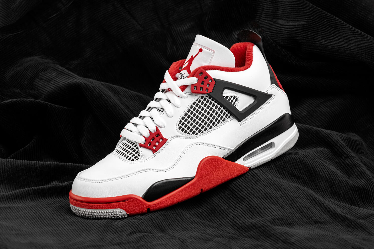 jordan red 4