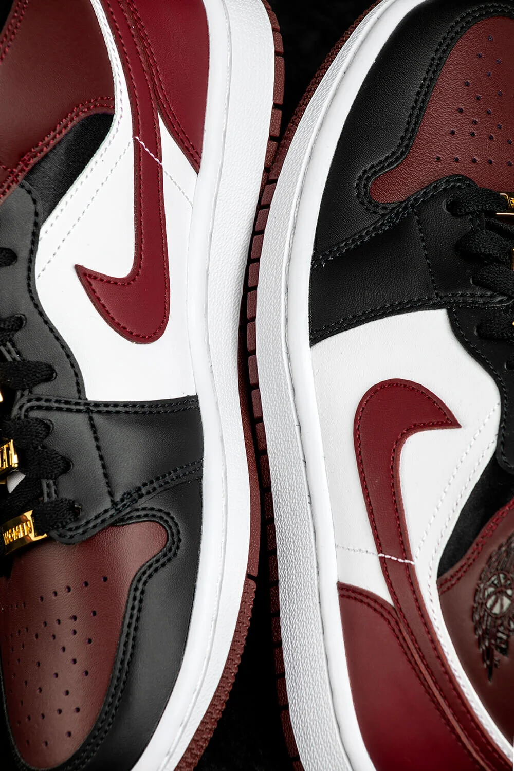 jordan 1 mid beetroot release date