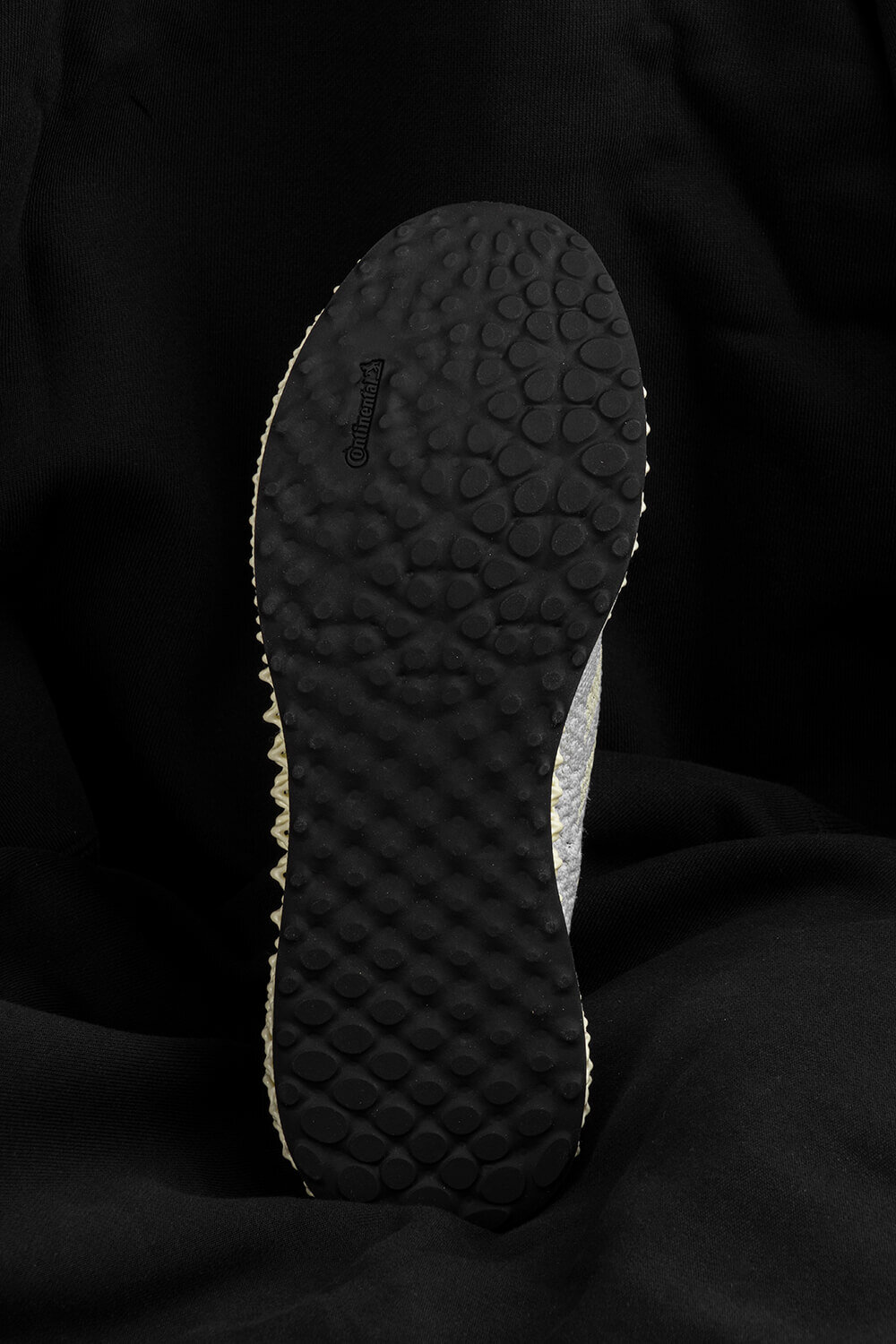 adidas futurecraft 4d black white