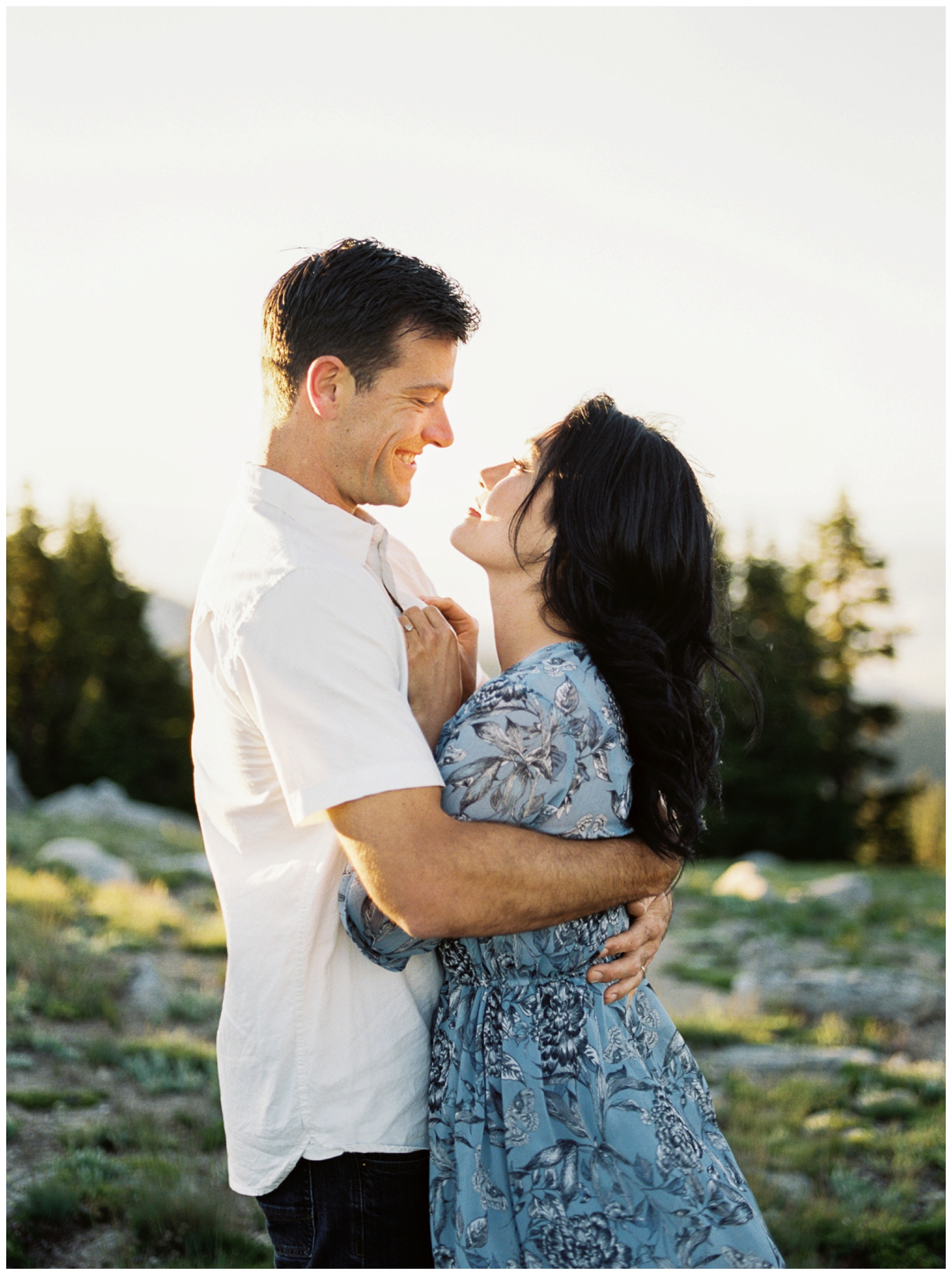 mt ashland engagement by juliet ashley photography